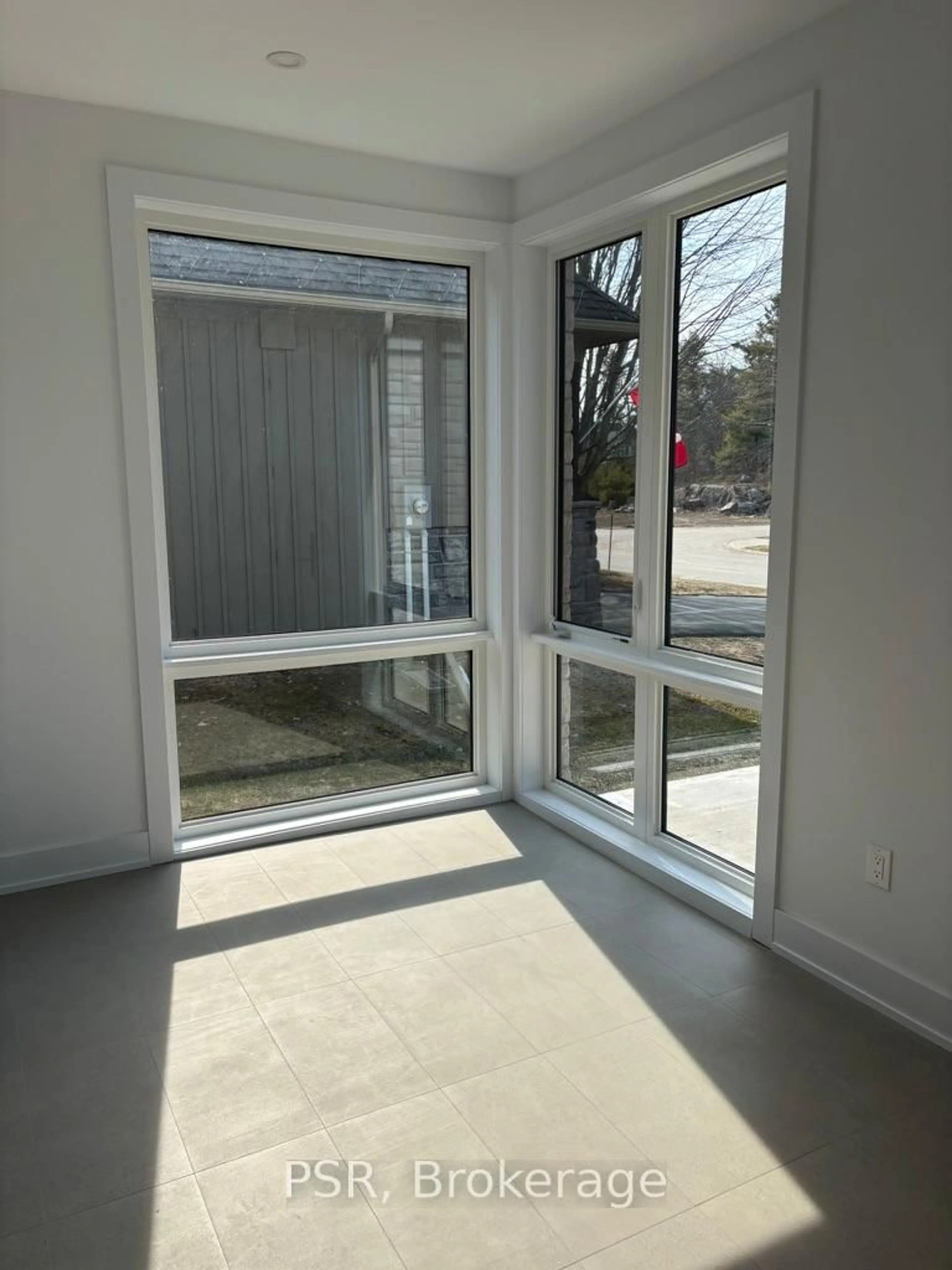 Unknown for 8 Baypoint Crt, Gravenhurst Ontario P1P 0A2