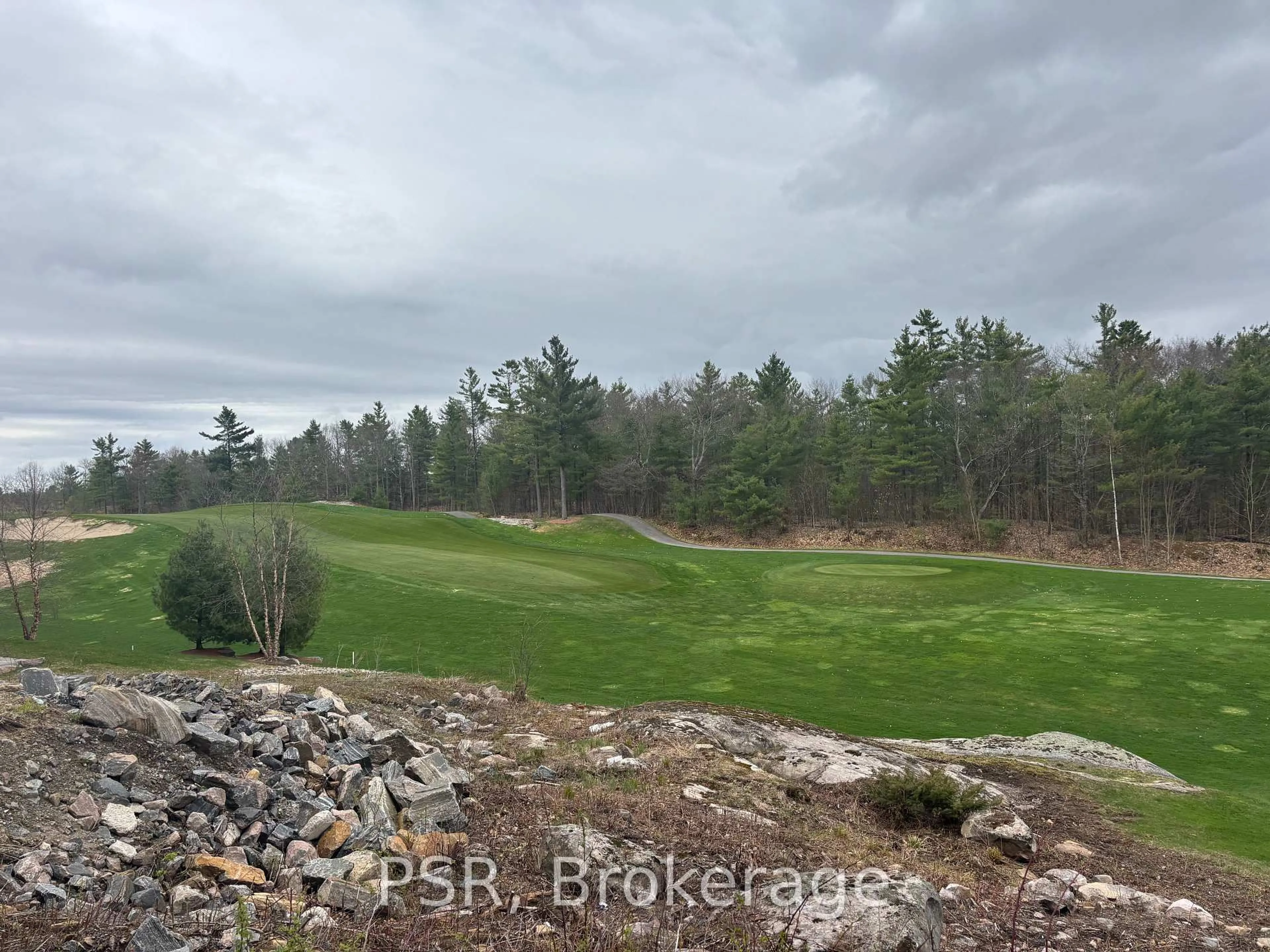 A pic of a room for 100 Carrick Tr #108, Gravenhurst Ontario P1P 0J5