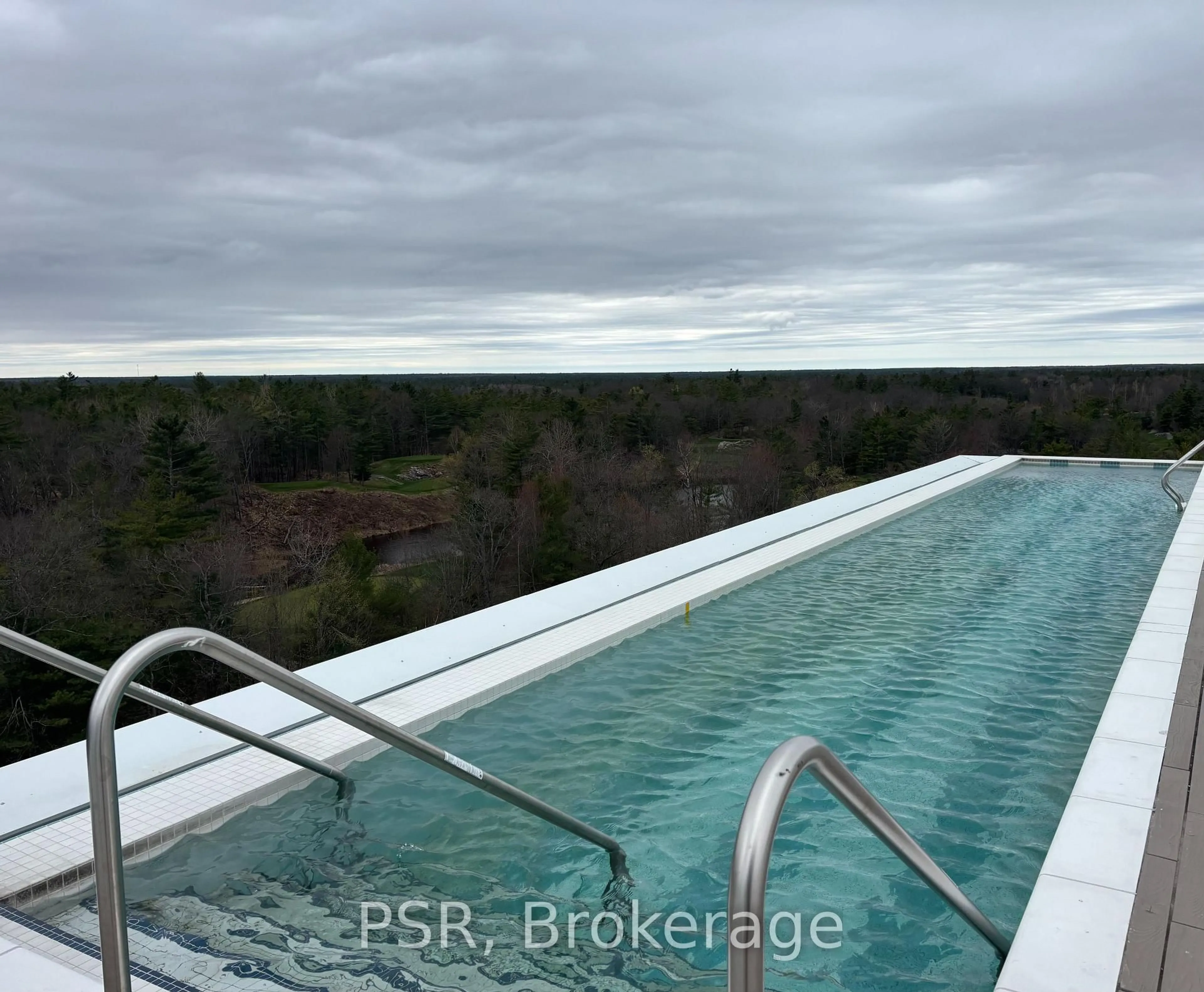 Pool for 100 Carrick Tr #607, Gravenhurst Ontario P1P 0J5