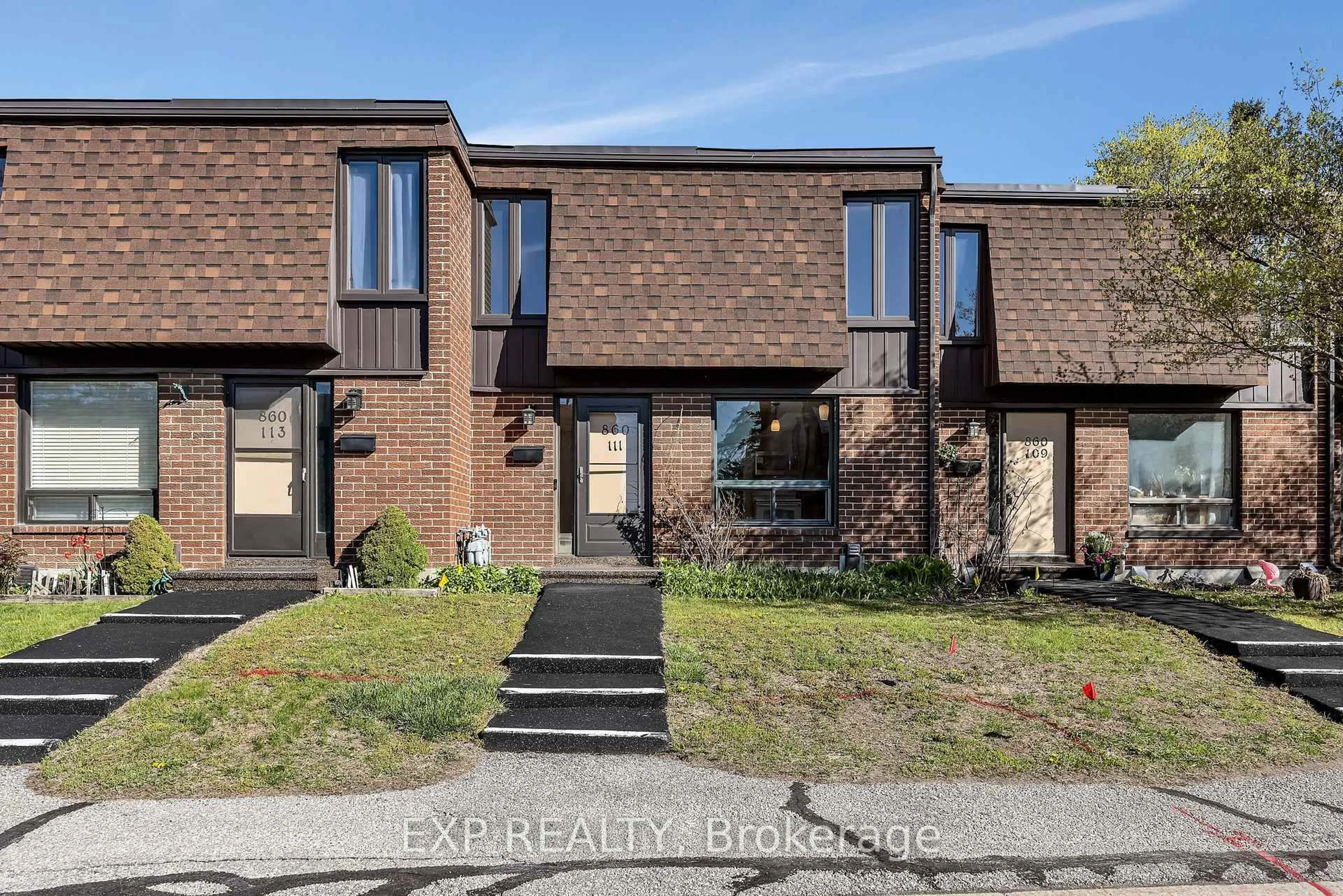Home with brick exterior material, street for 860 Cahill Dr #111, Ottawa Ontario K1V 9K5