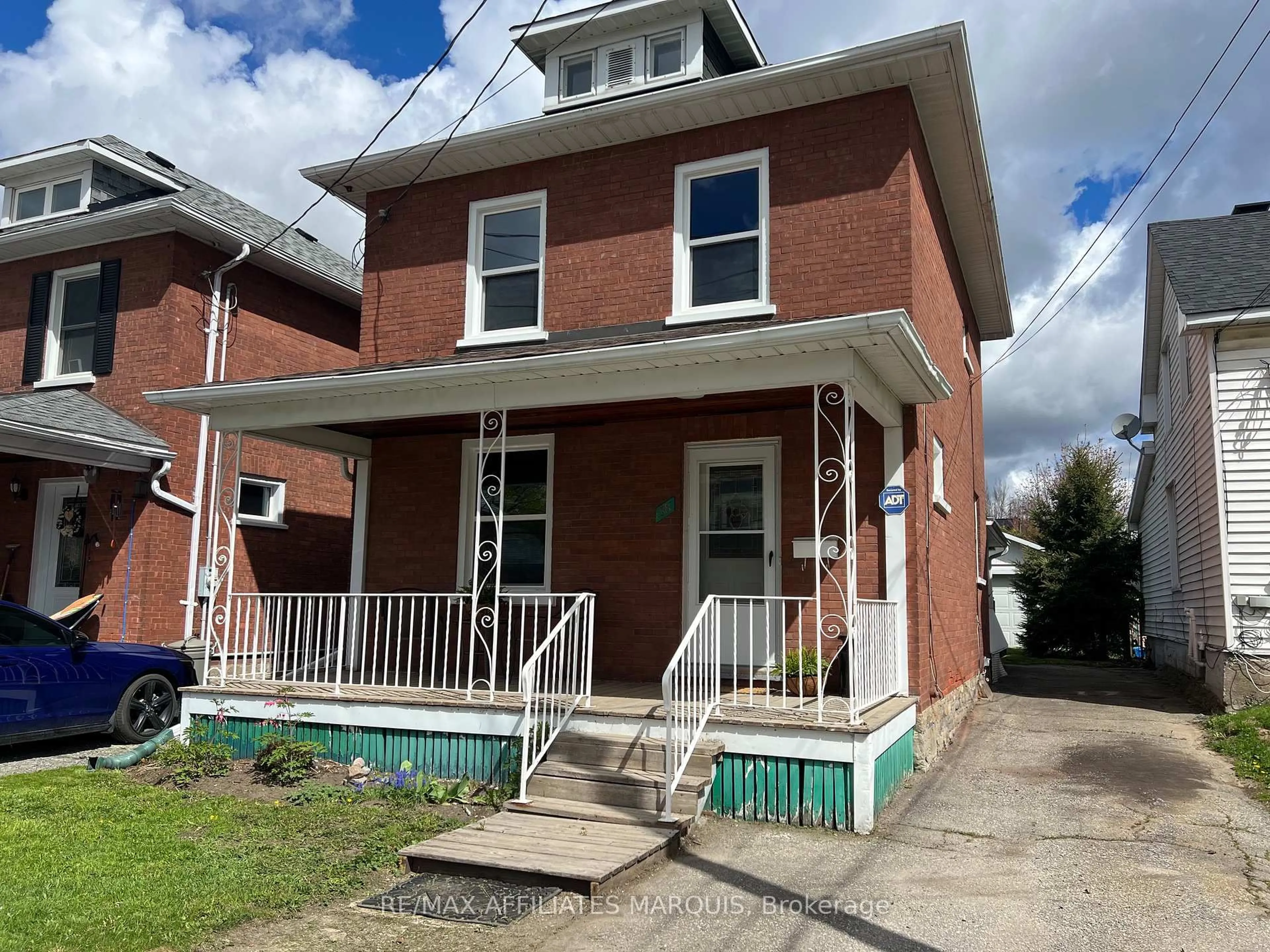 Home with brick exterior material, street for 58 William St, Smiths Falls Ontario K7A 1N3