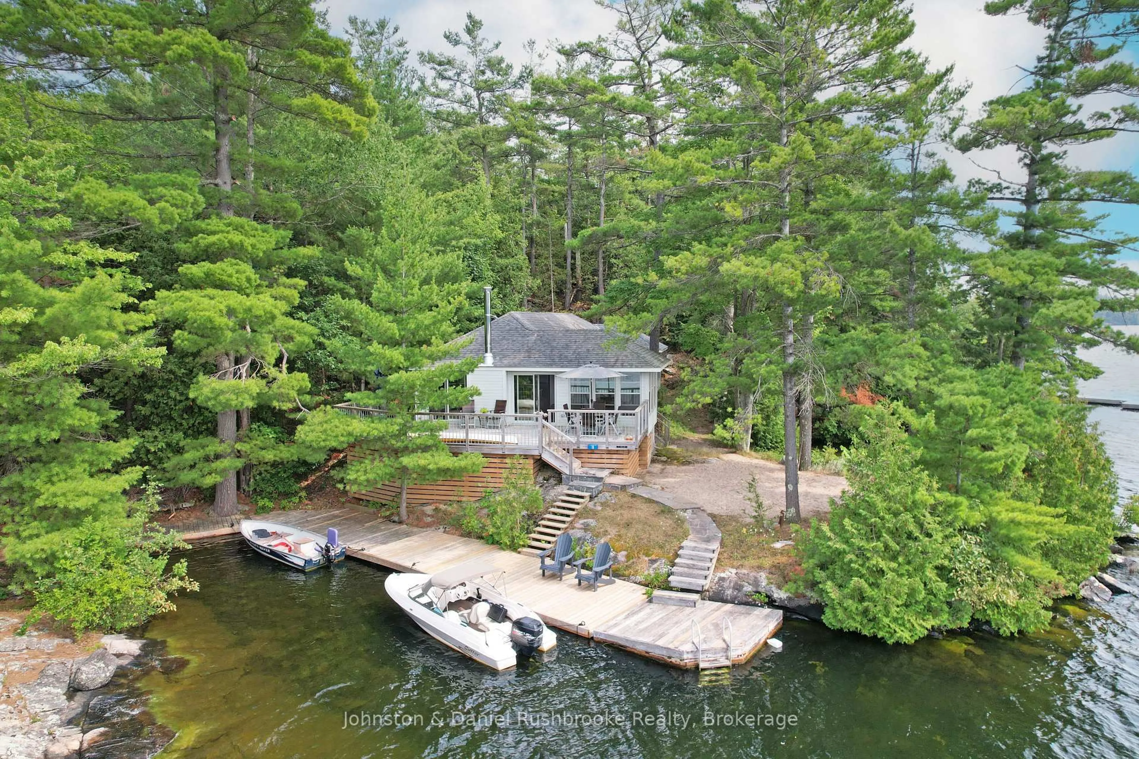 Patio, water/lake/river/ocean view for 18 Island 340 (Marie Island), Georgian Bay Ontario L0K 2C0