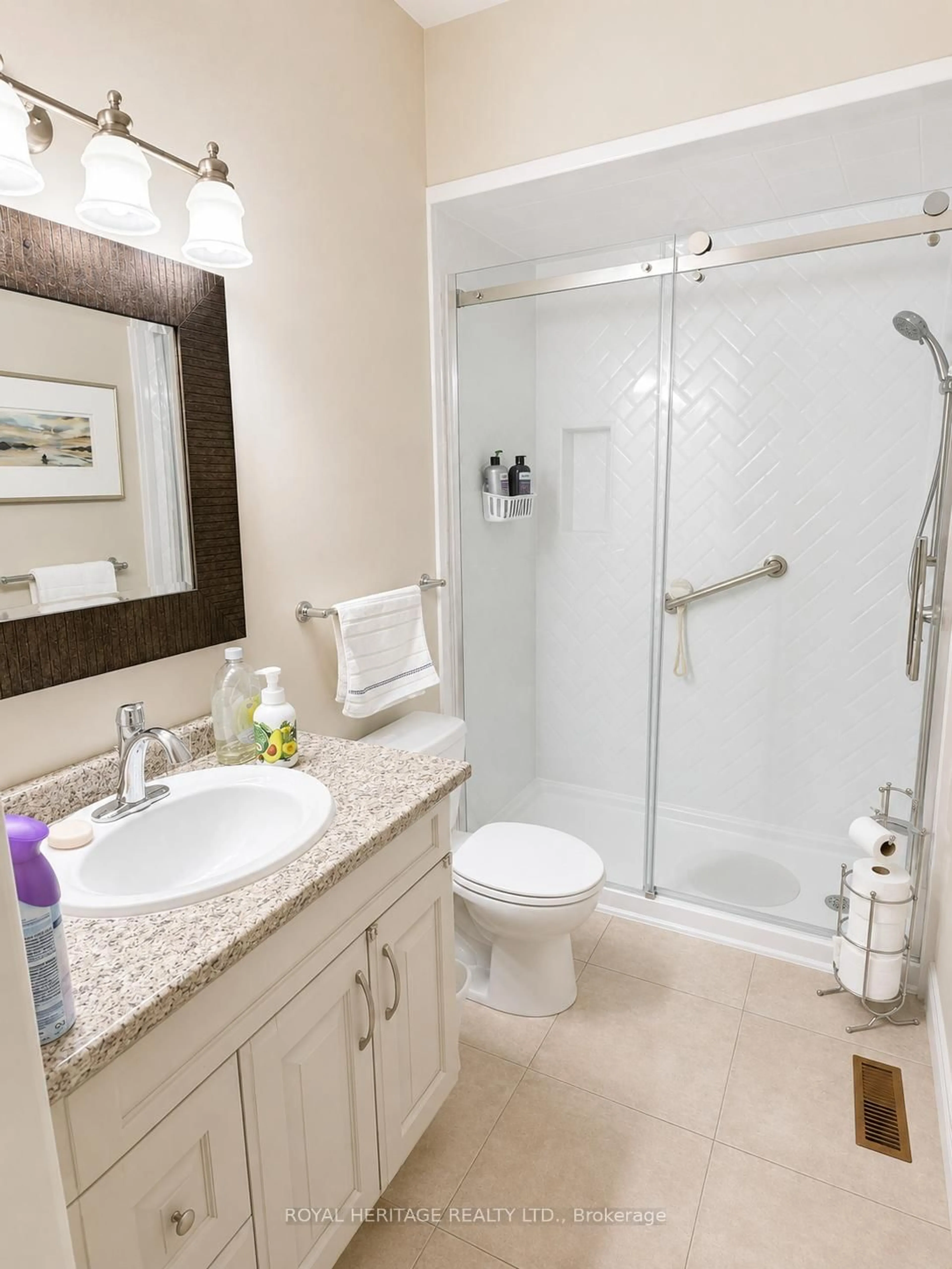 Standard bathroom, ceramic/tile floor for 15 Princeton Pl, Belleville Ontario K8N 0B2