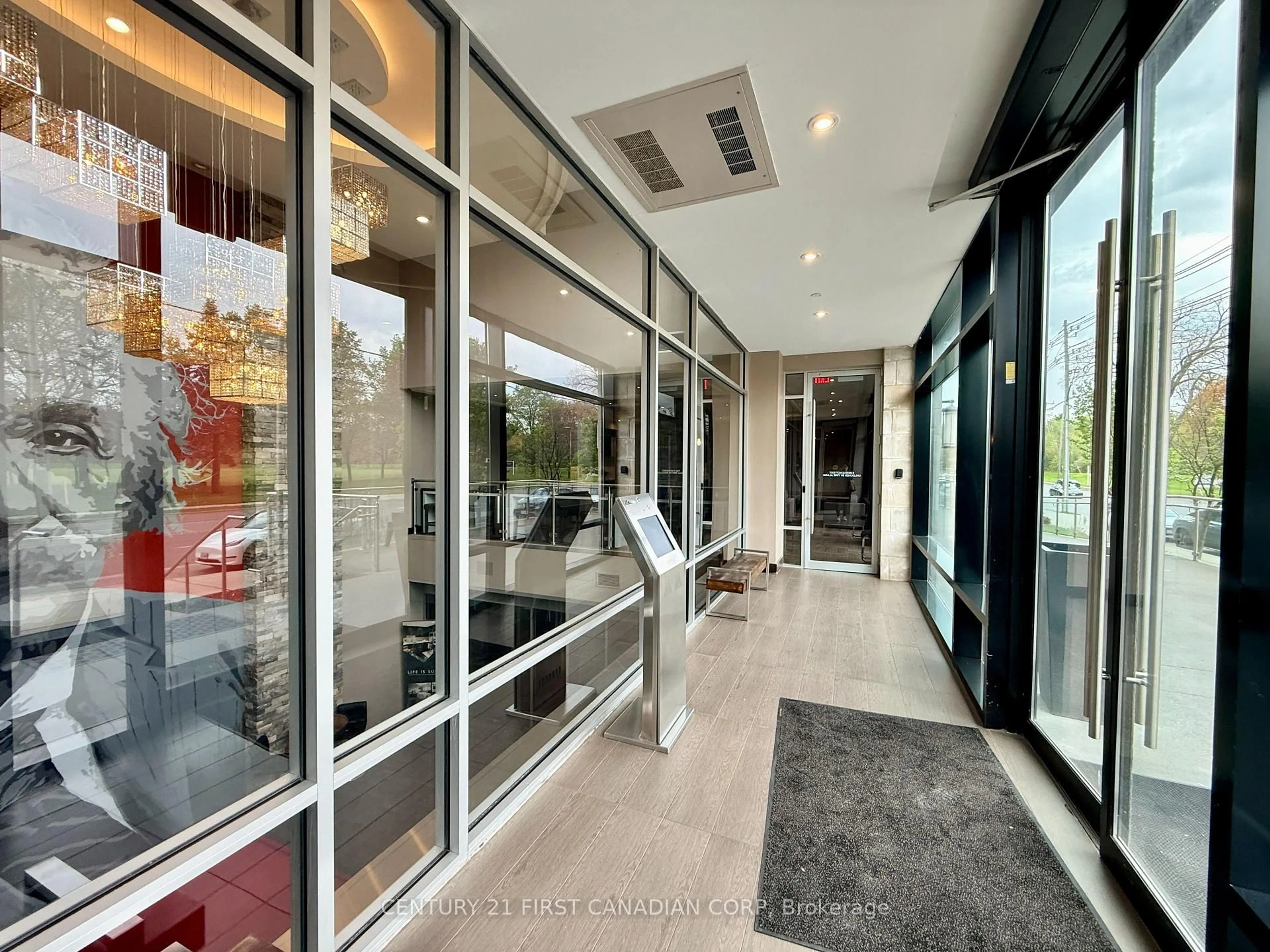 Indoor foyer for 1235 Richmond St #1711, London East Ontario N6A 0C1