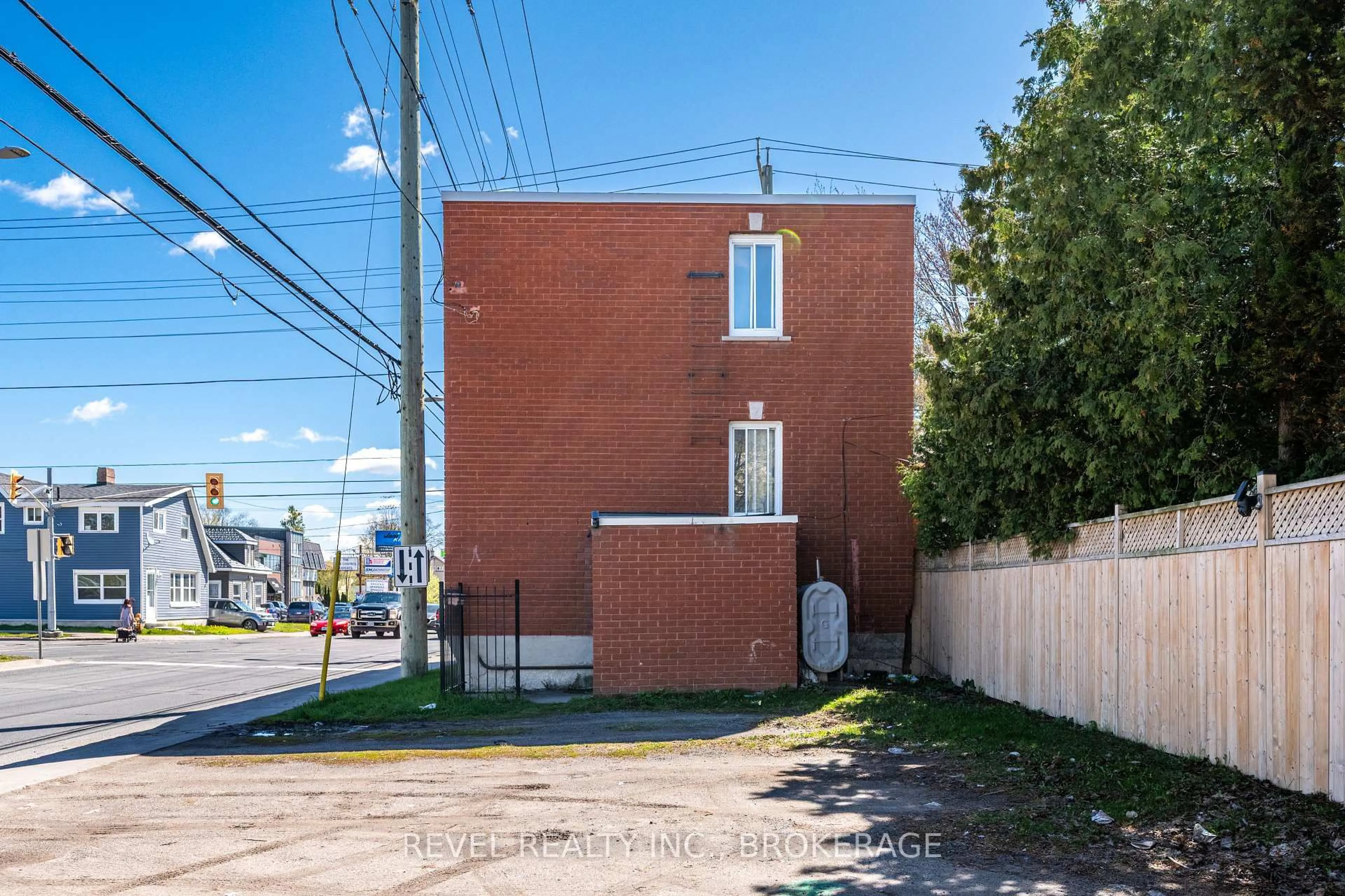 Unknown for 546 Macdonnell St, Kingston Ontario K7K 4W7