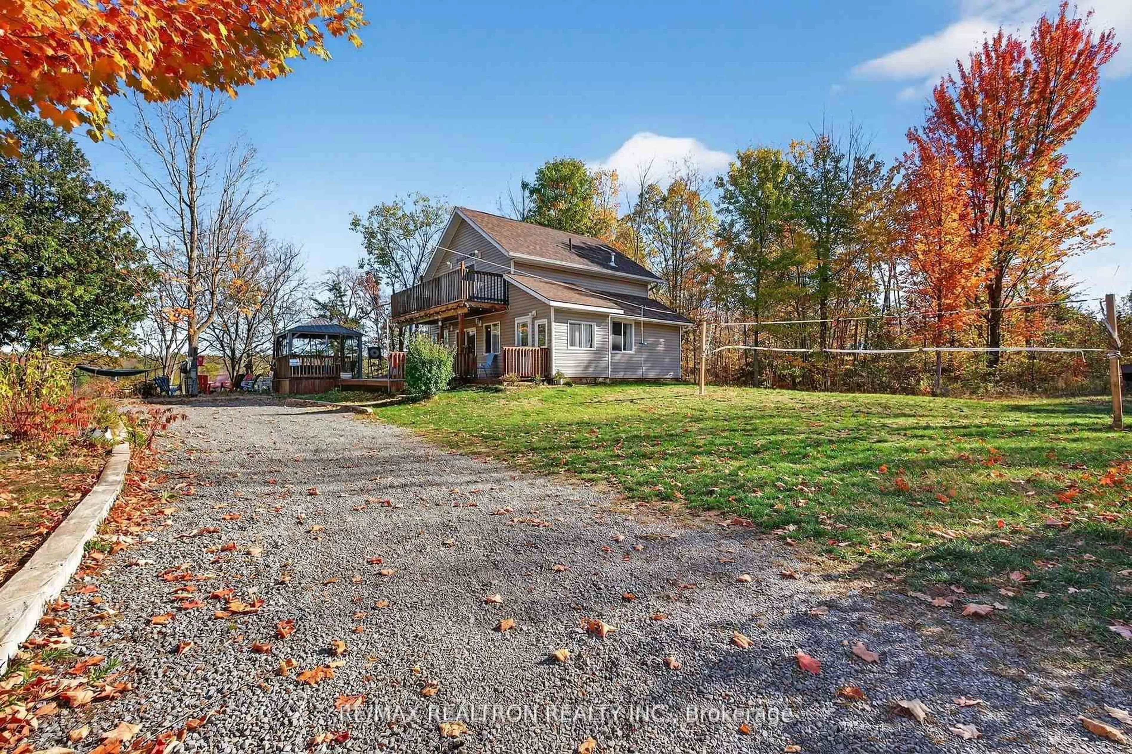 A pic from outside/outdoor area/front of a property/back of a property/a pic from drone, street for 1073 Freeman Lane, Godfrey Ontario K0H 1T0