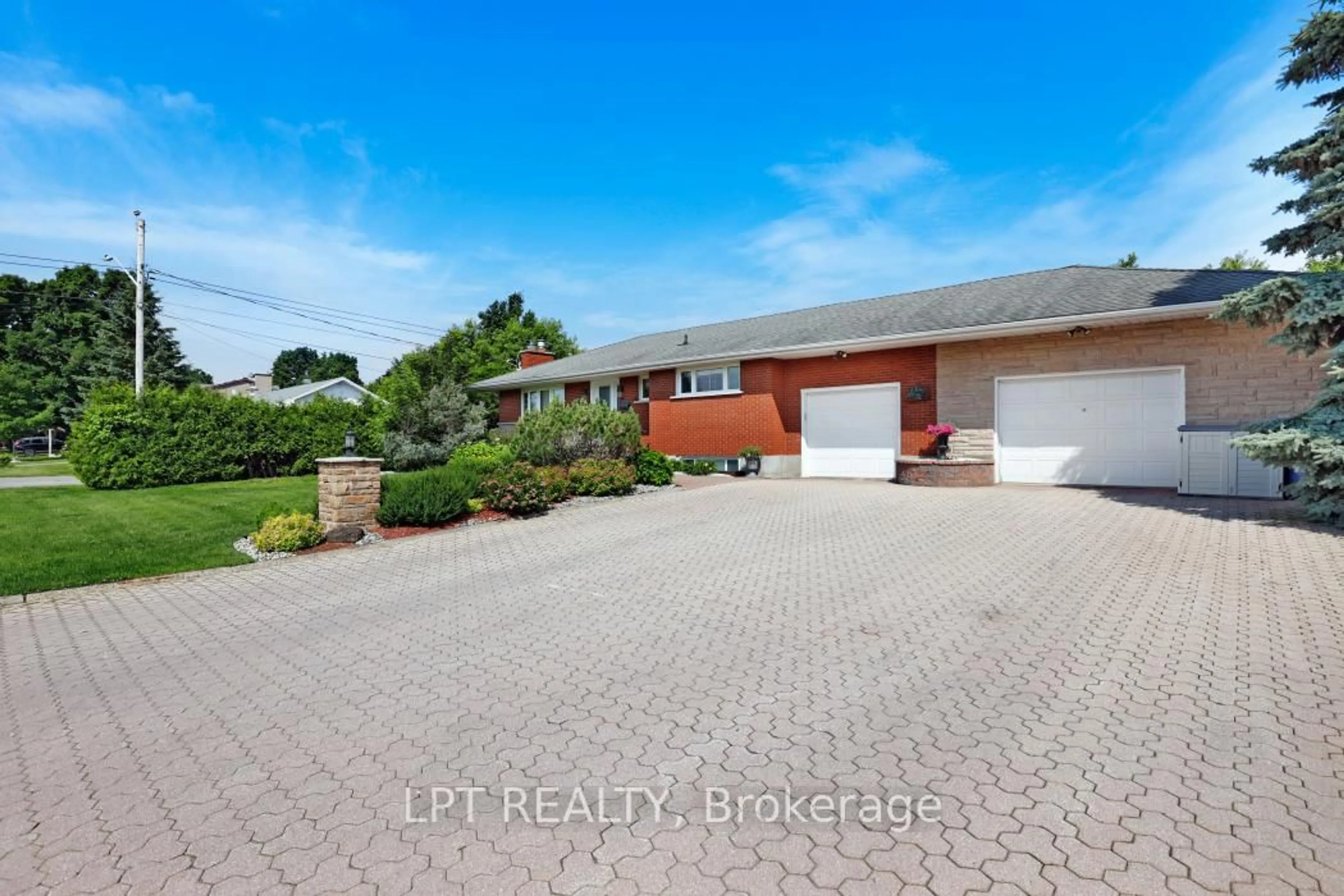 A pic from outside/outdoor area/front of a property/back of a property/a pic from drone, water/lake/river/ocean view for 1773 St Barbara St, Ottawa Ontario K1T 1M3