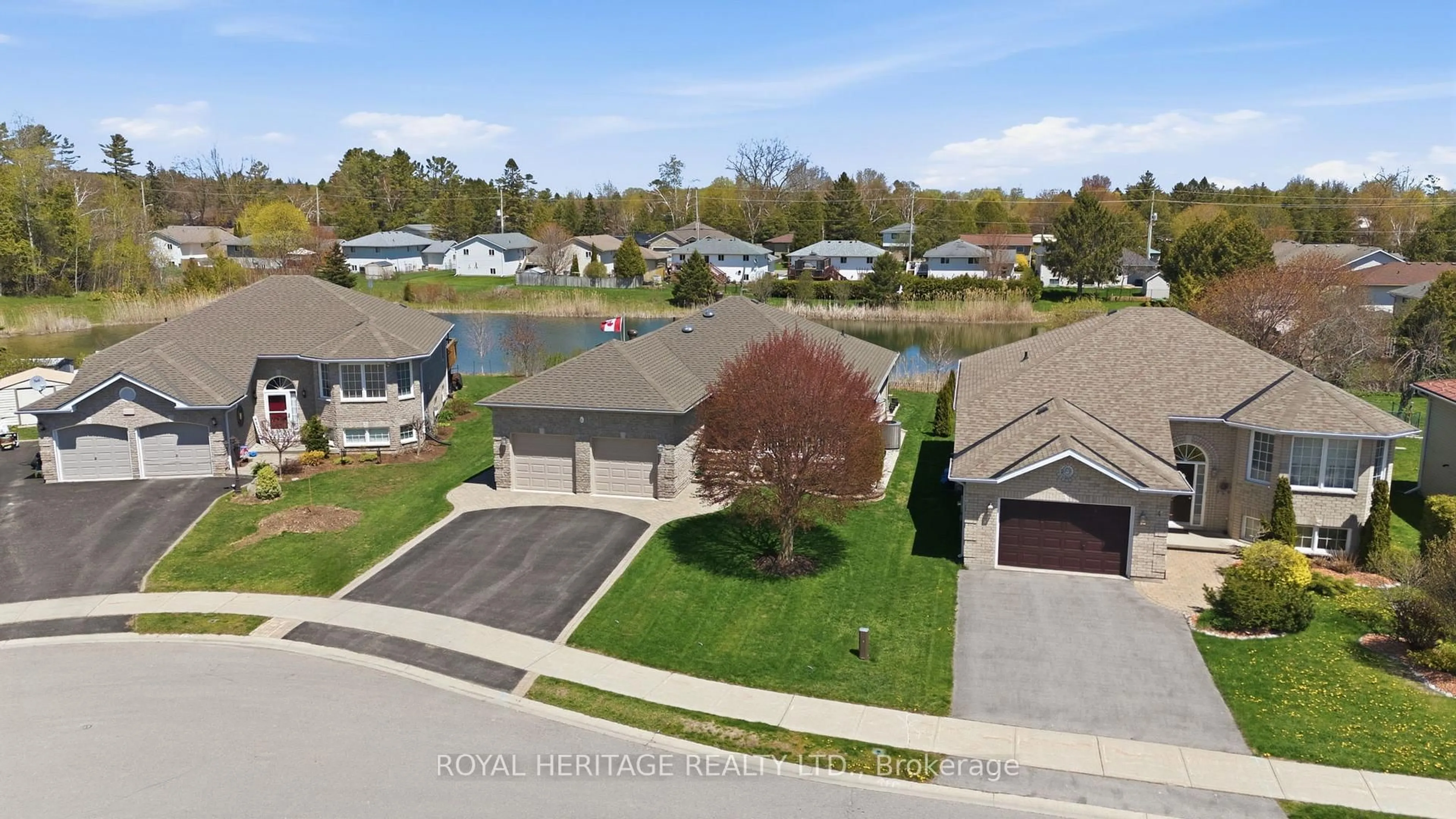 A pic from outside/outdoor area/front of a property/back of a property/a pic from drone, water/lake/river/ocean view for 6 Cove Crt, Brighton Ontario K0K 1H0