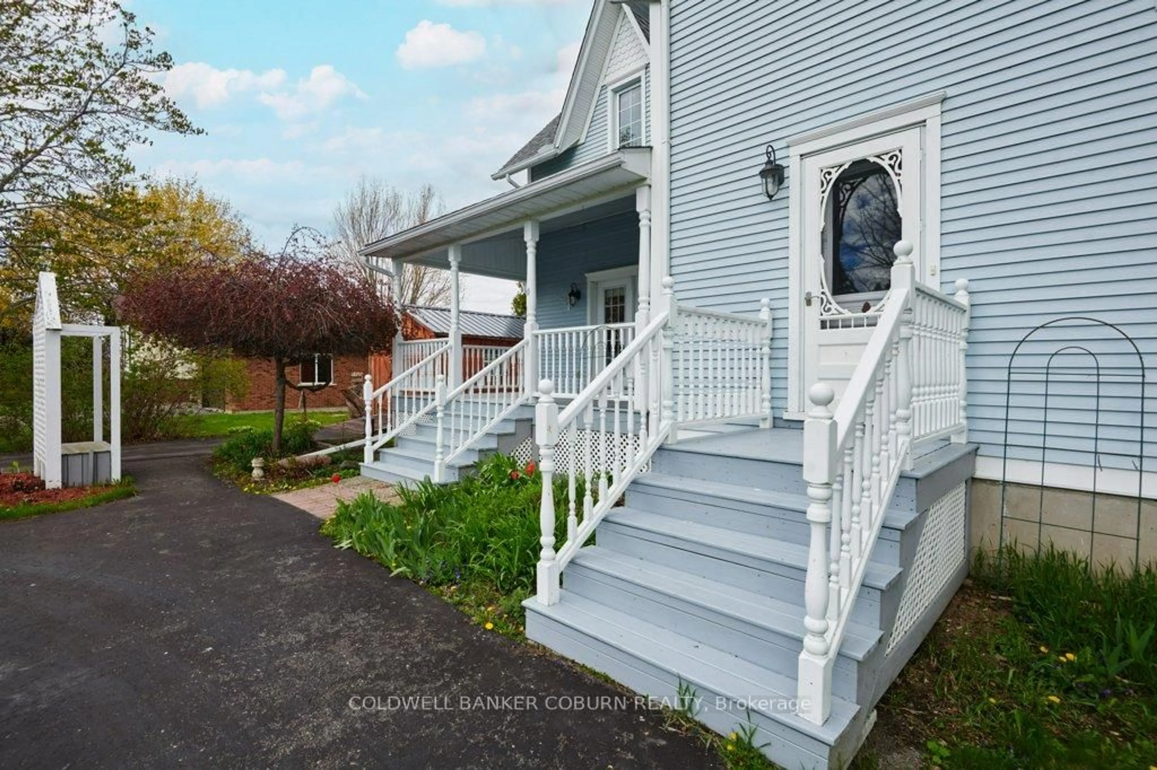 Unknown for 11719 Lakeshore Dr, South Dundas Ontario K0C 1X0