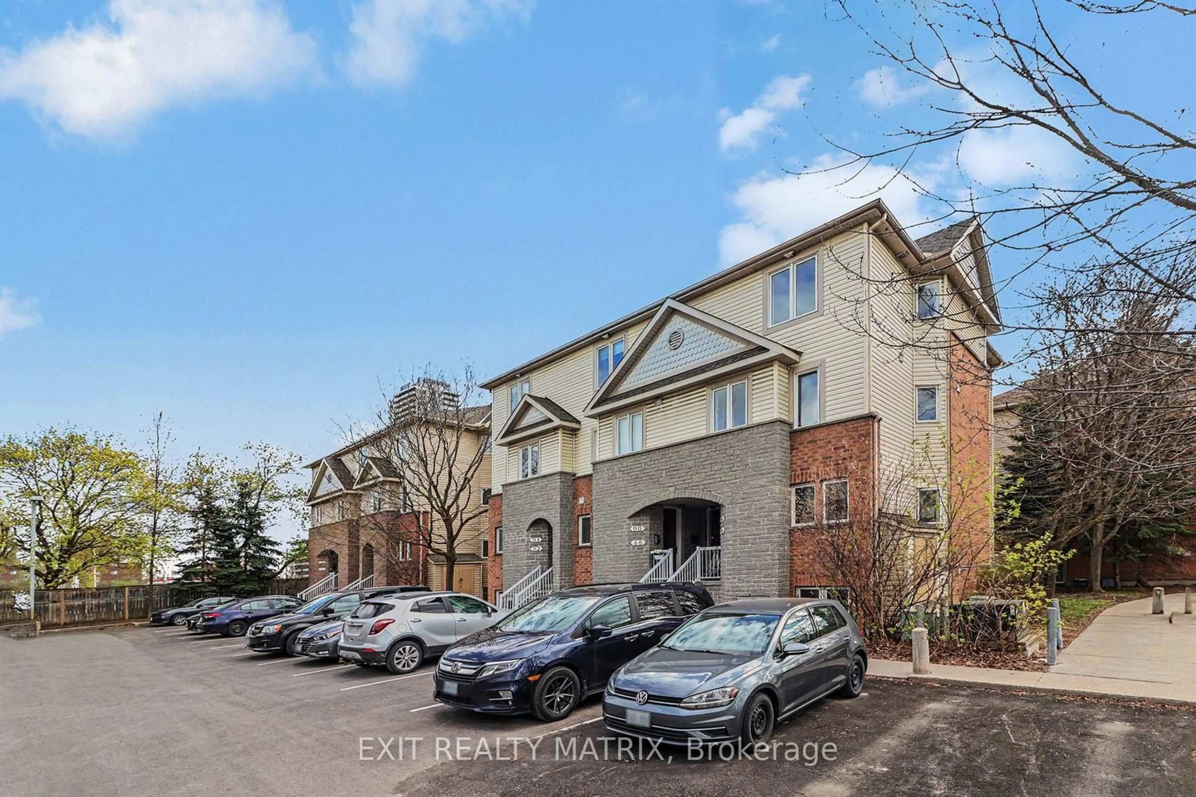 Unknown for 88 Strathaven Private, Ottawa Ontario K1J 1K7