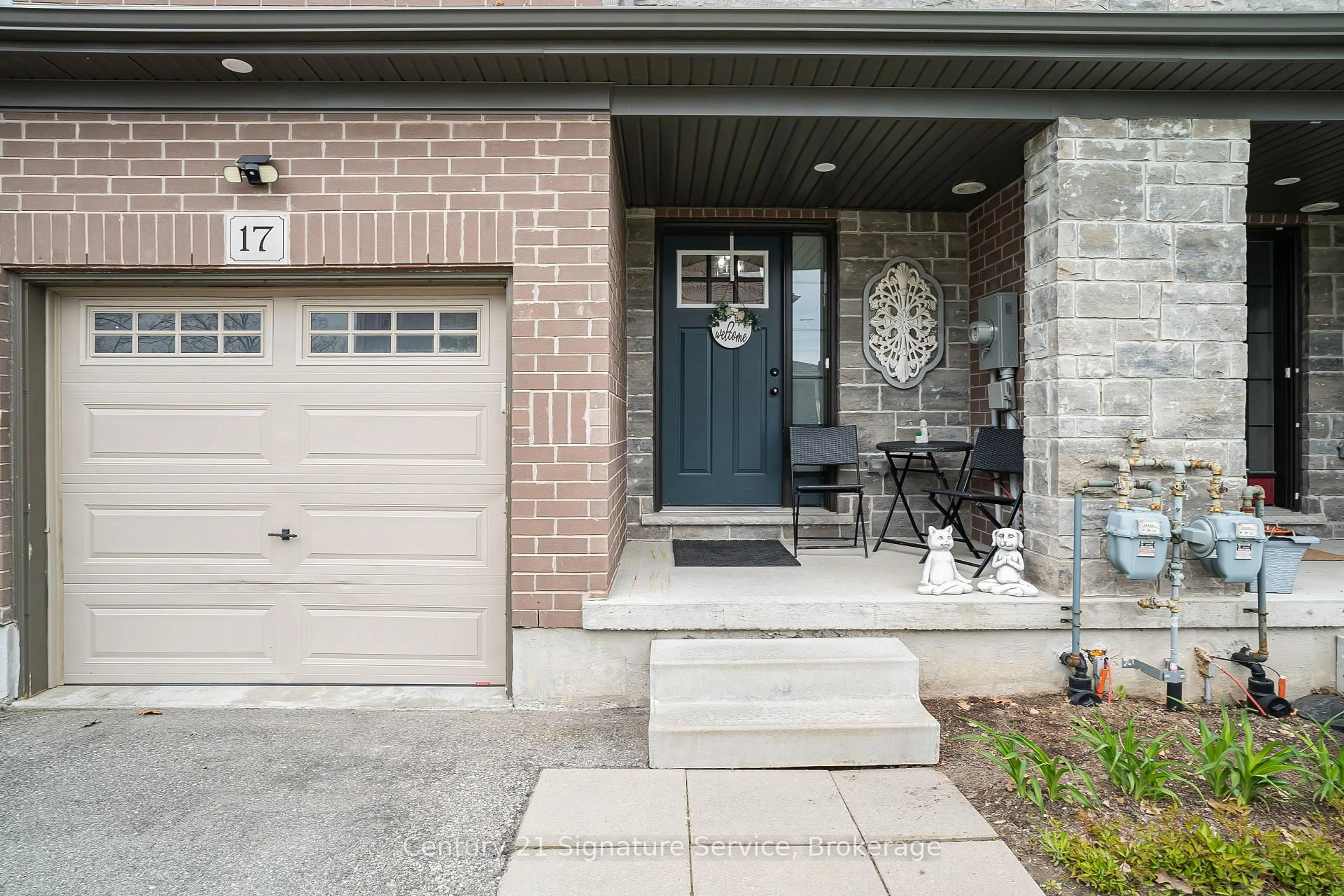 Unknown for 135 Hardcastle Dr #17, Cambridge Ontario N1S 0B6