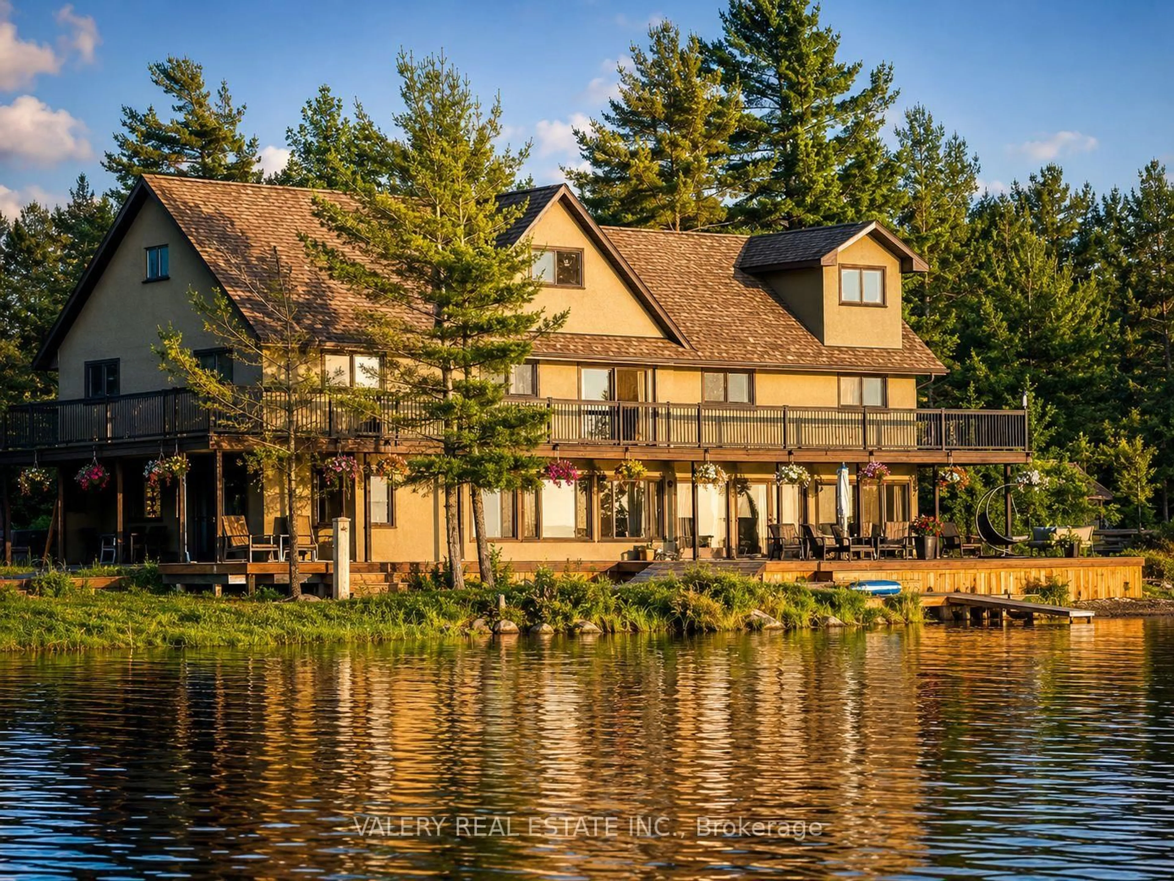 Home with vinyl exterior material, water/lake/river/ocean view for 20 Harrison Island, The Archipelago Ontario P0G 1K0