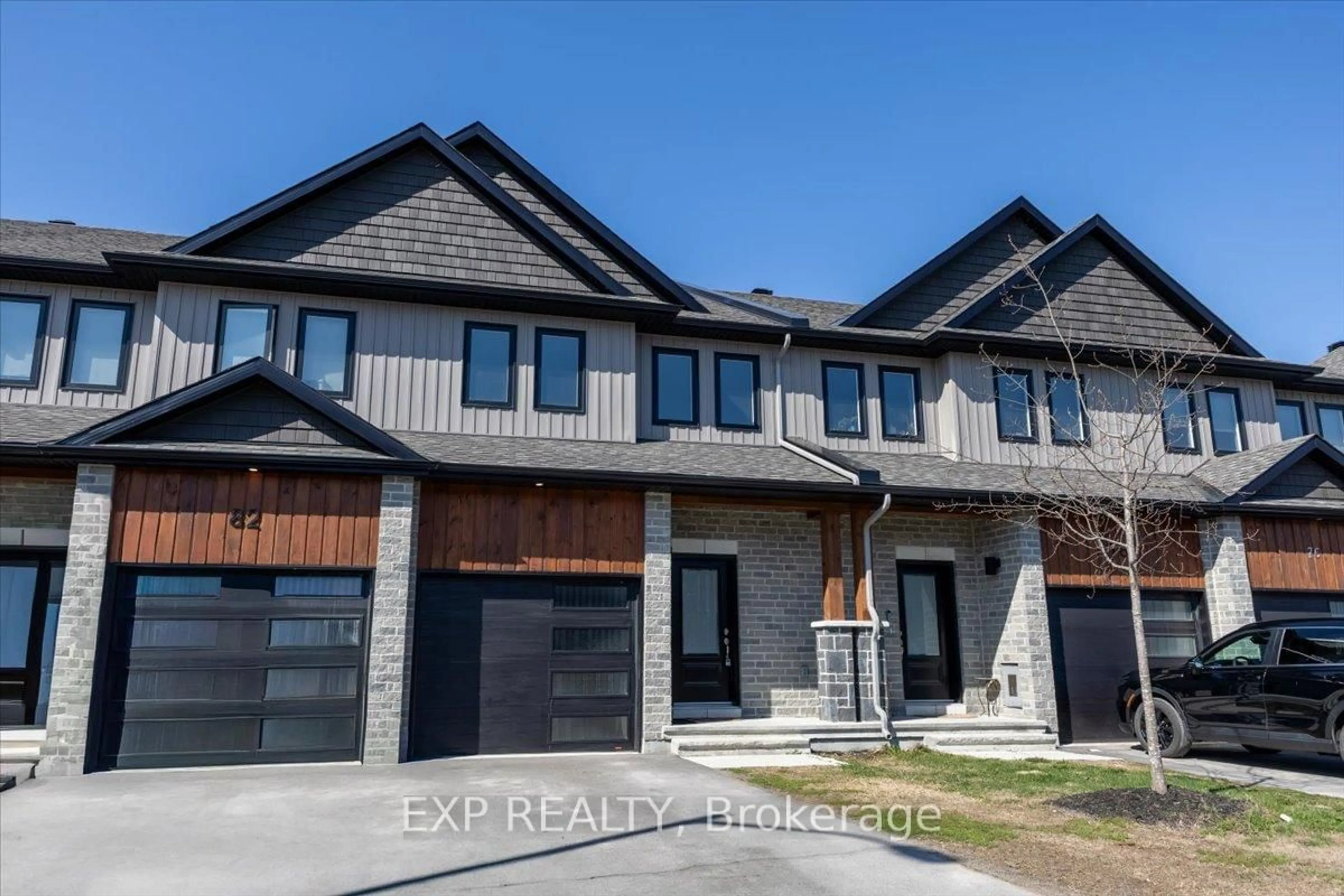 Home with brick exterior material, street for 80 O Donovan Dr, Carleton Place Ontario K7C 0S2