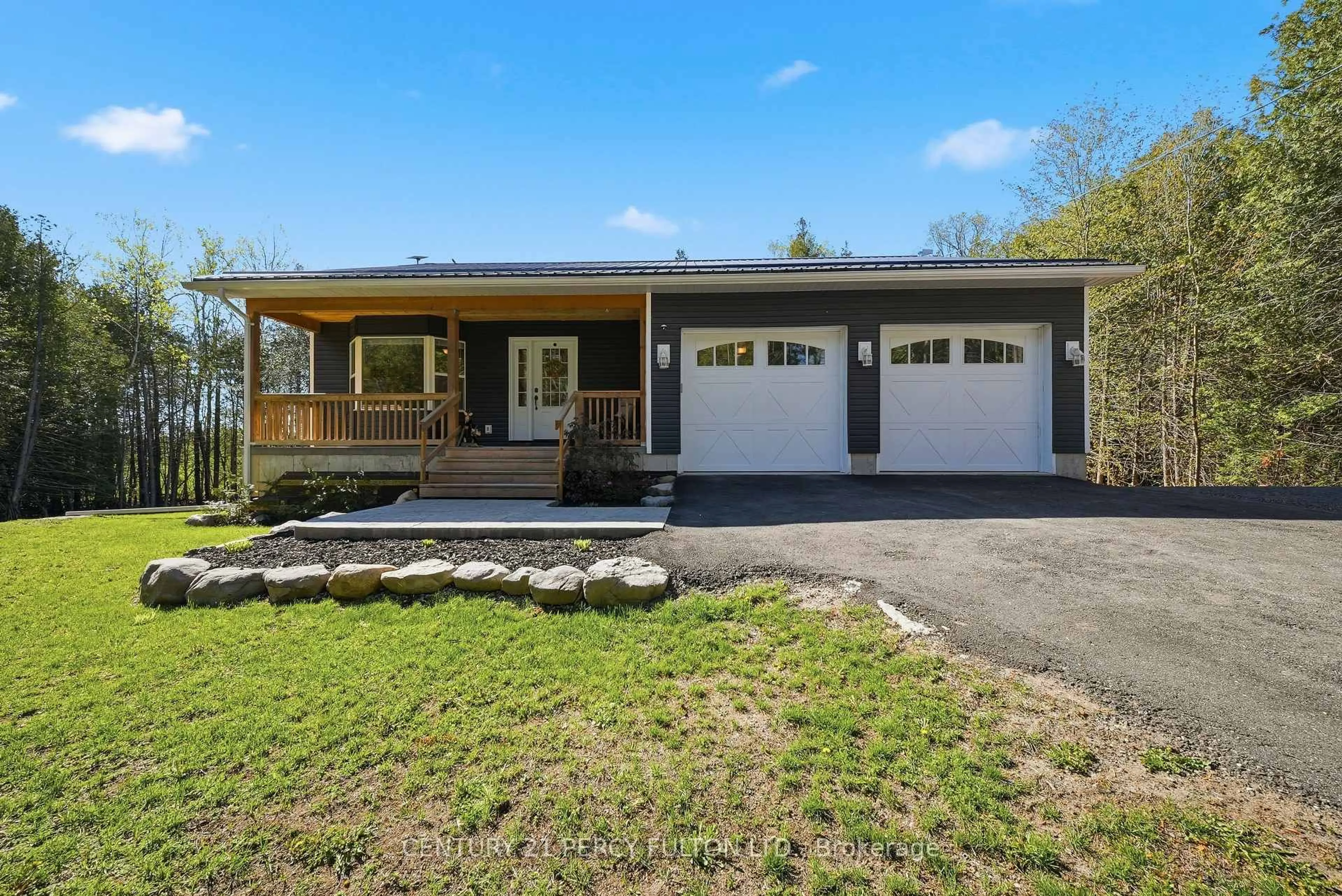 Home with vinyl exterior material, building for 810 Vanderwater Rd, Thomasburg Ontario K0K 3H0