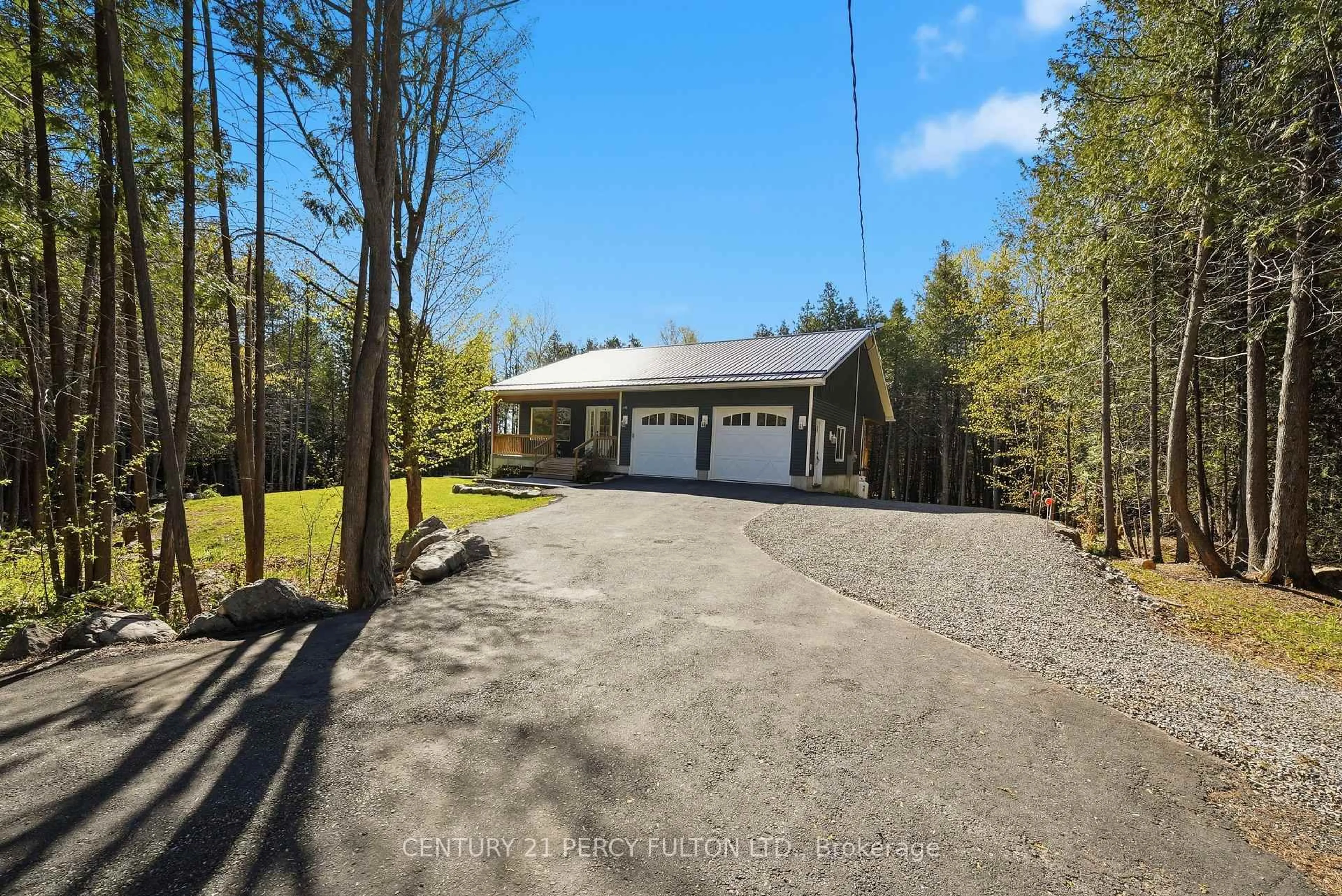A pic from outside/outdoor area/front of a property/back of a property/a pic from drone, unknown for 810 Vanderwater Rd, Thomasburg Ontario K0K 3H0