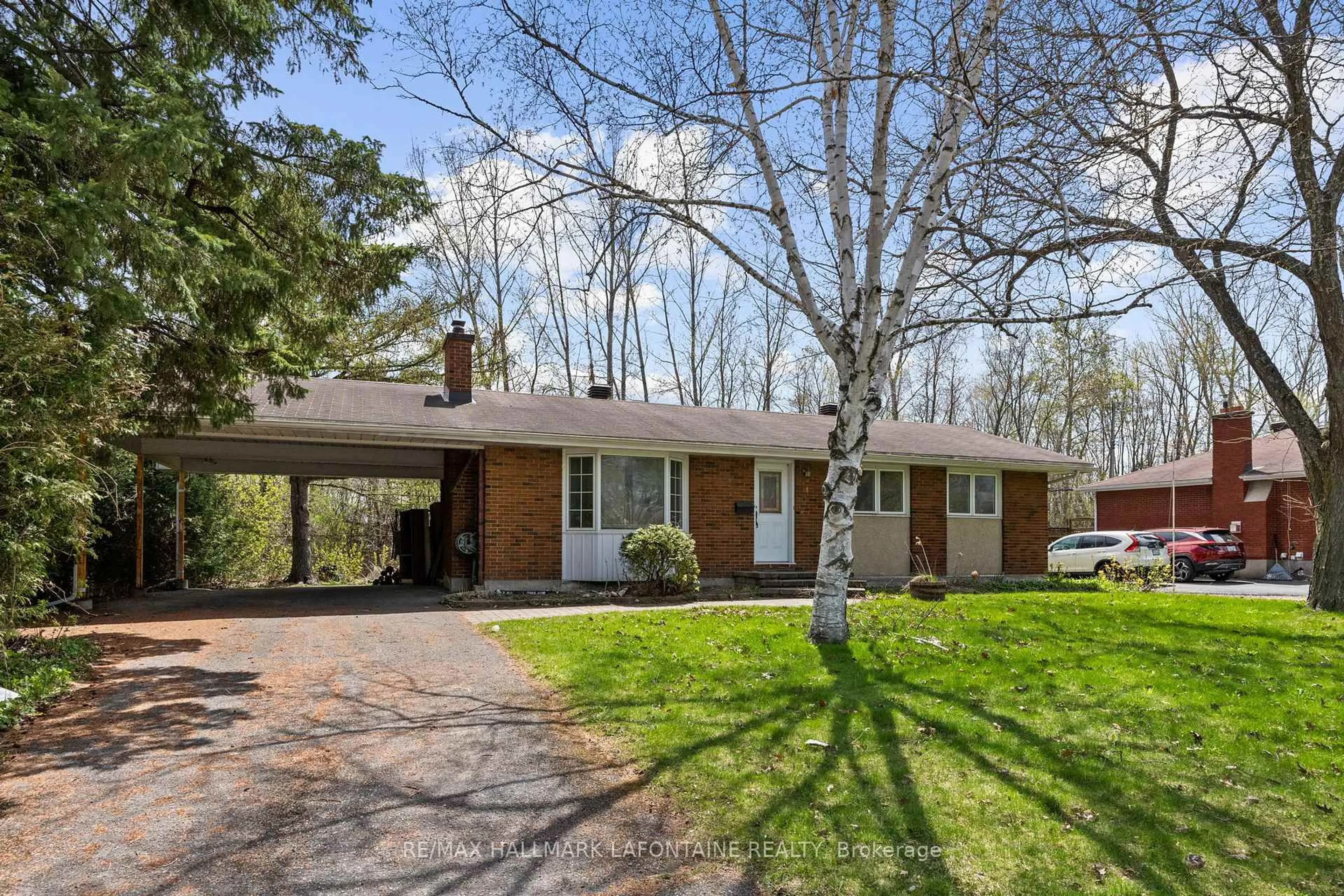 Home with brick exterior material, street for 14 Kirkstall Ave, Ottawa Ontario K2G 3M5