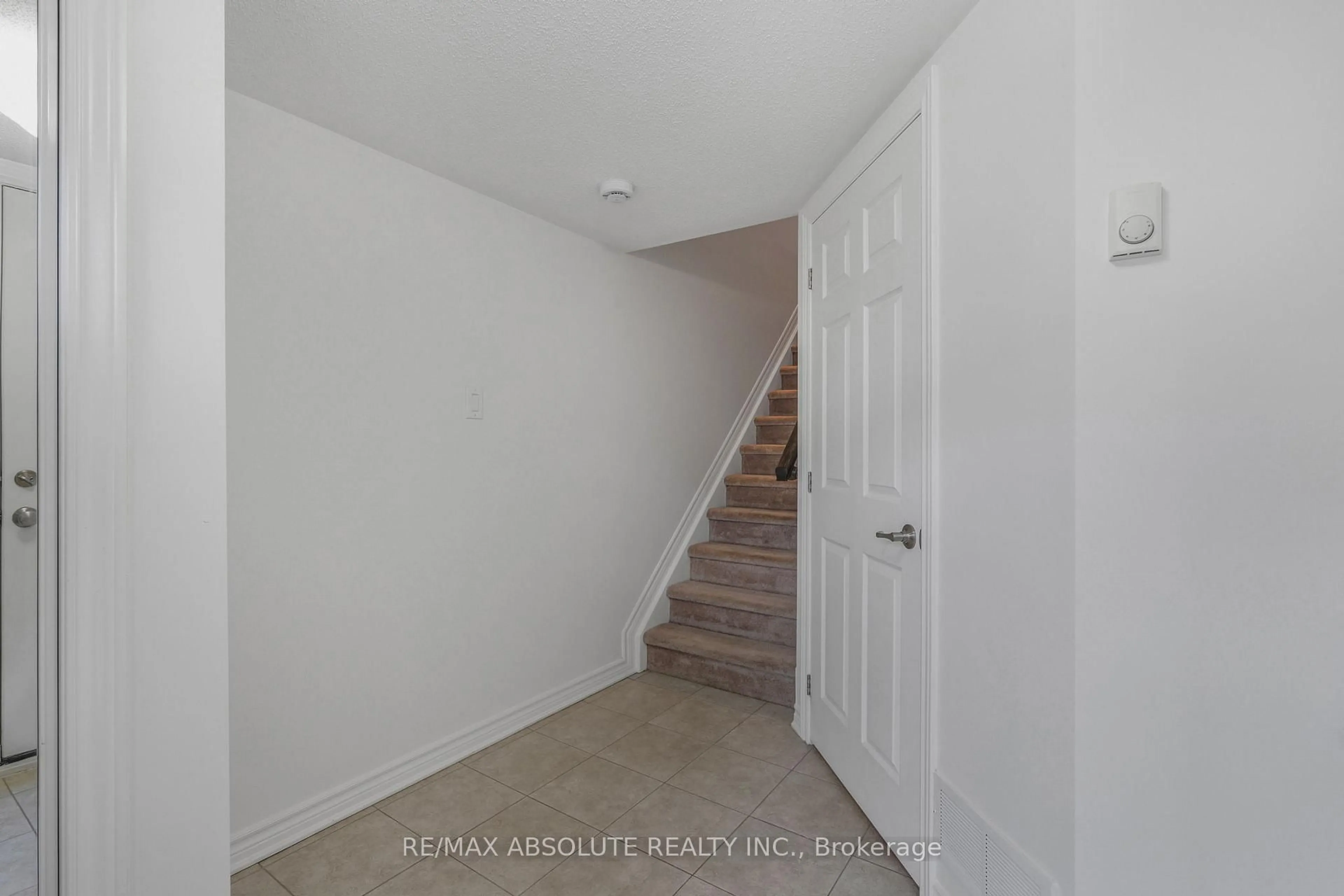 Unknown for 121 Helenium Lane, Orleans Ontario K4A 1C6