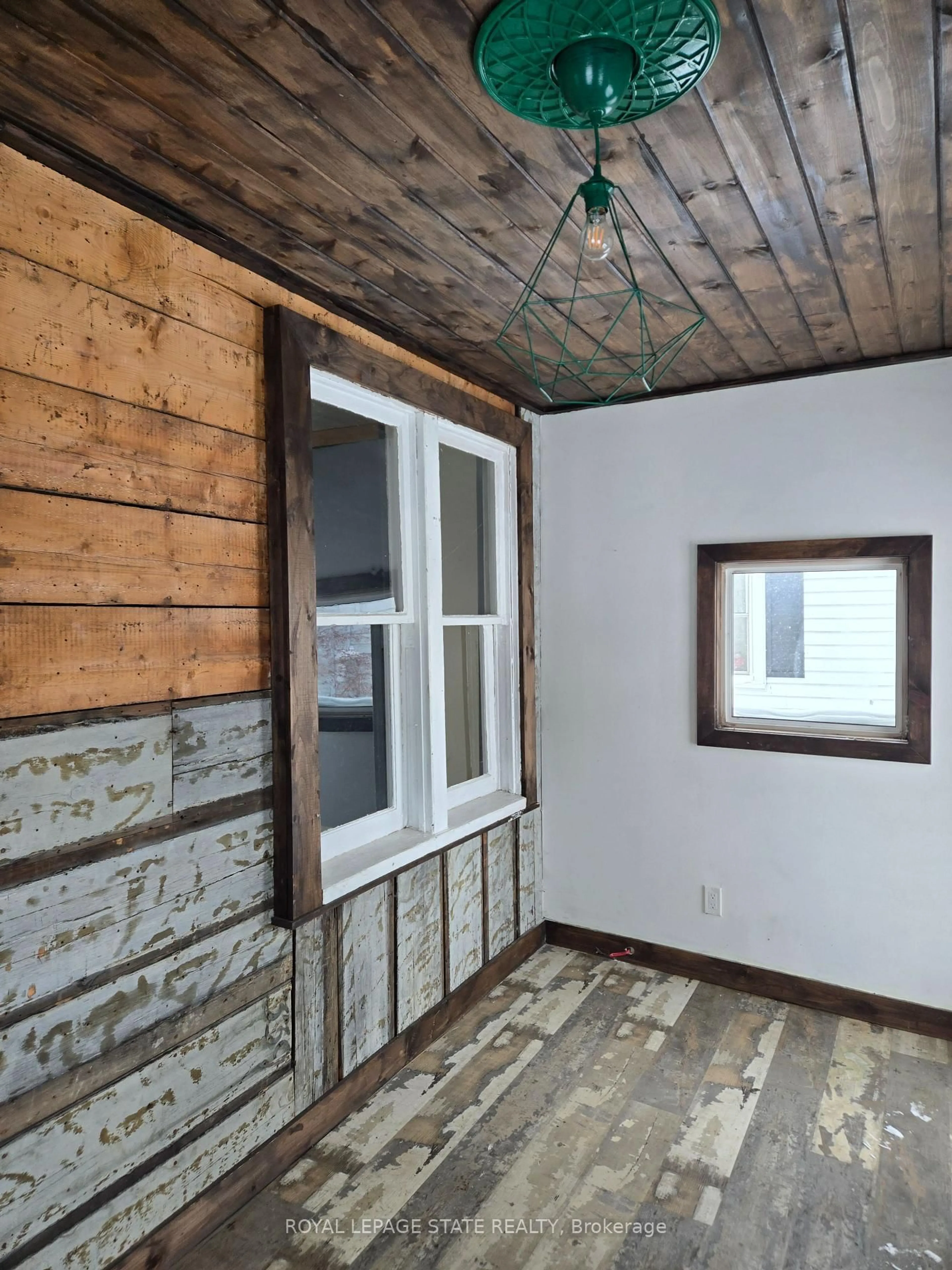 A pic of a room for 347 Birmingham St, Stratford Ontario N5A 2T9