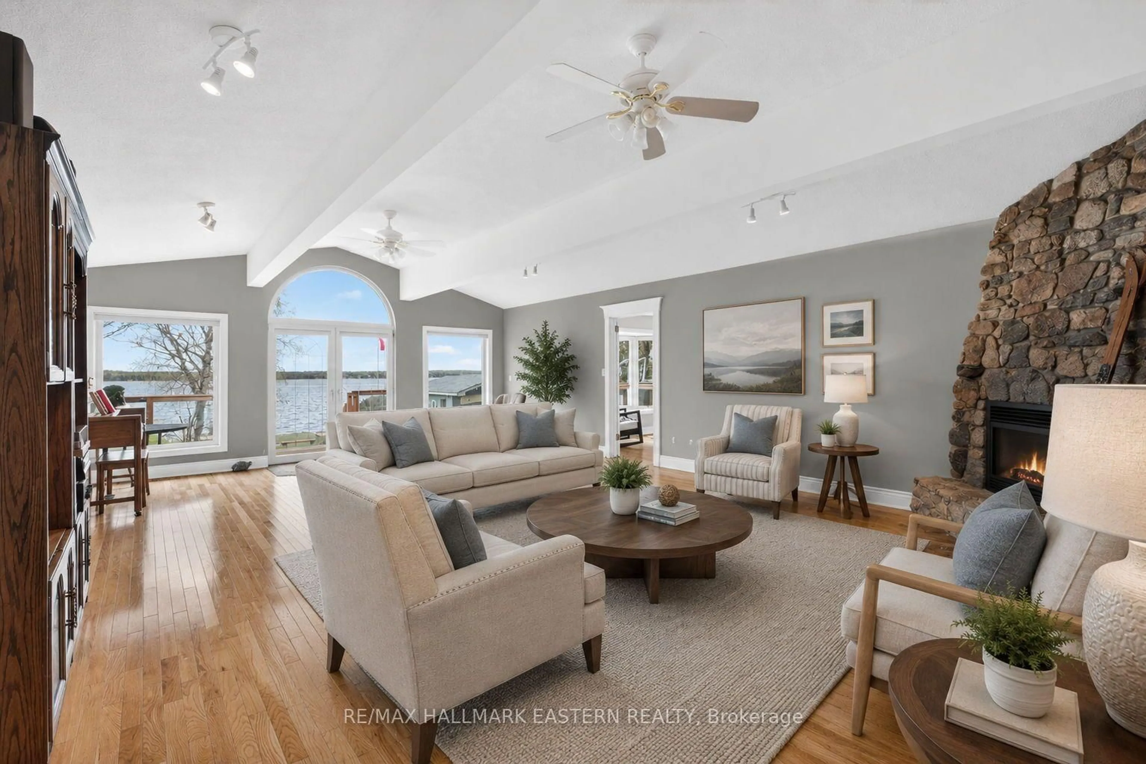 Living room with furniture, unknown for 101 Westview Dr, Kawartha Lakes Ontario K0L 2W0