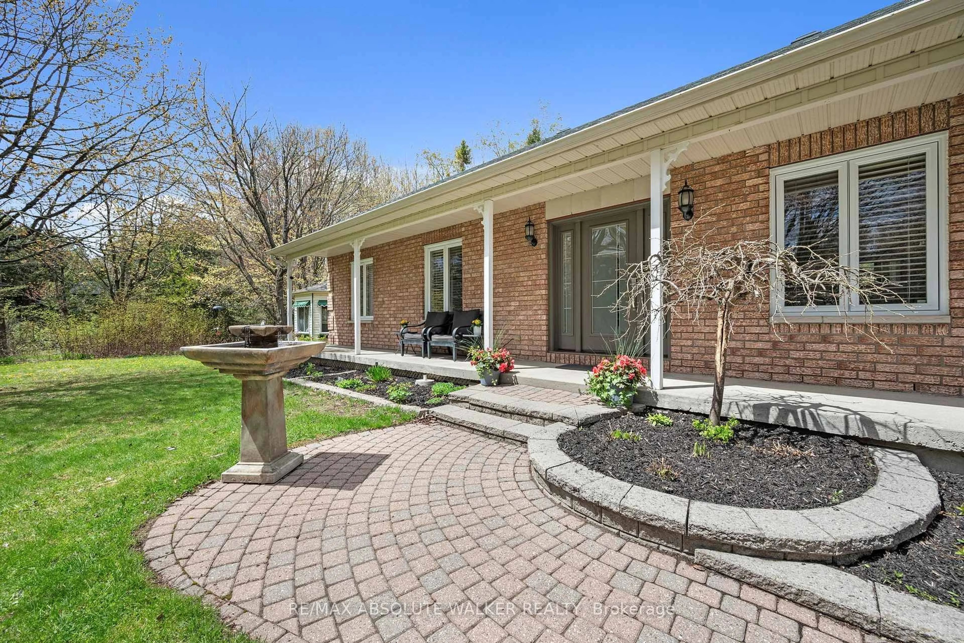 Home with brick exterior material, street for 760 Canary St, Orleans Ontario K4B 1H4