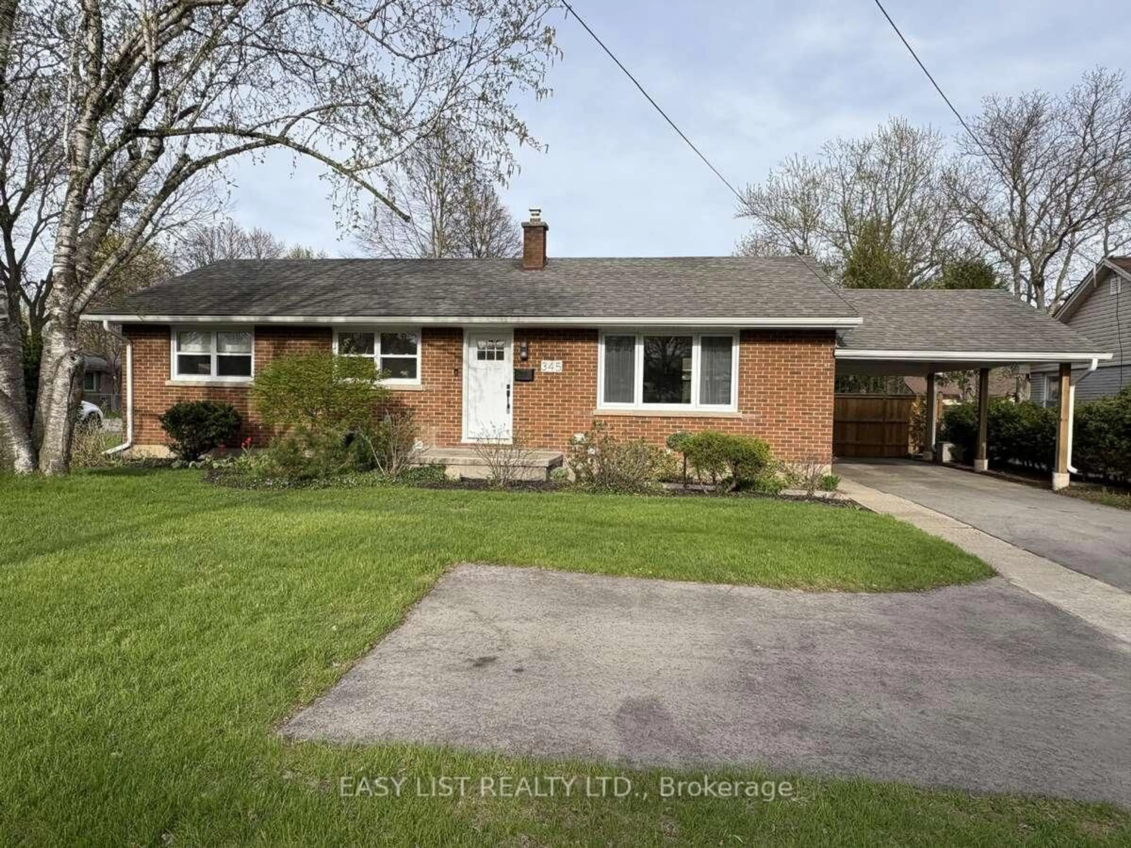 Home with brick exterior material, street for 345 Head St, Strathroy-Caradoc Ontario N7G 2J8