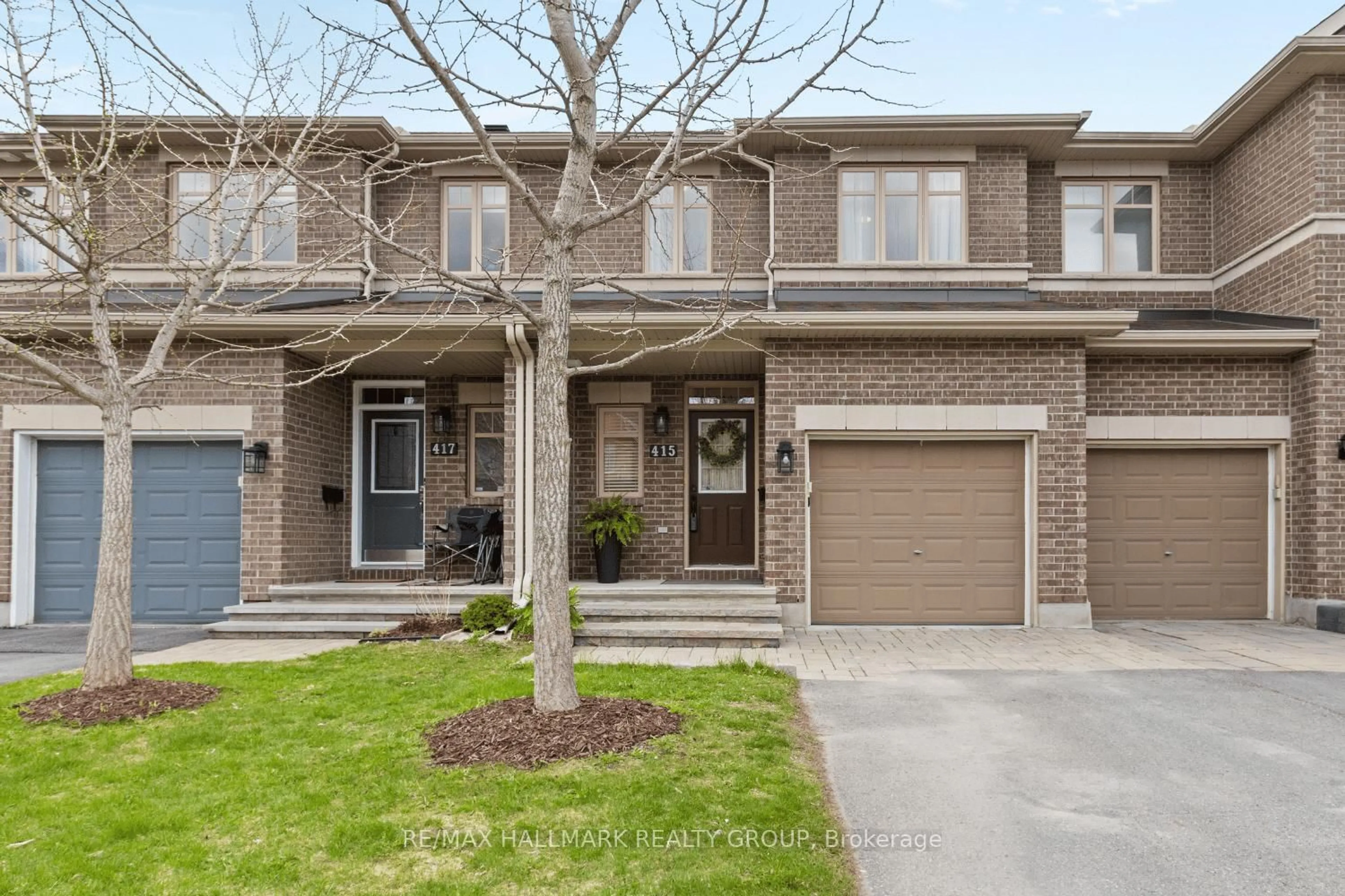 Home with brick exterior material, street for 415 Sultan St, Ottawa Ontario K4A 0K1