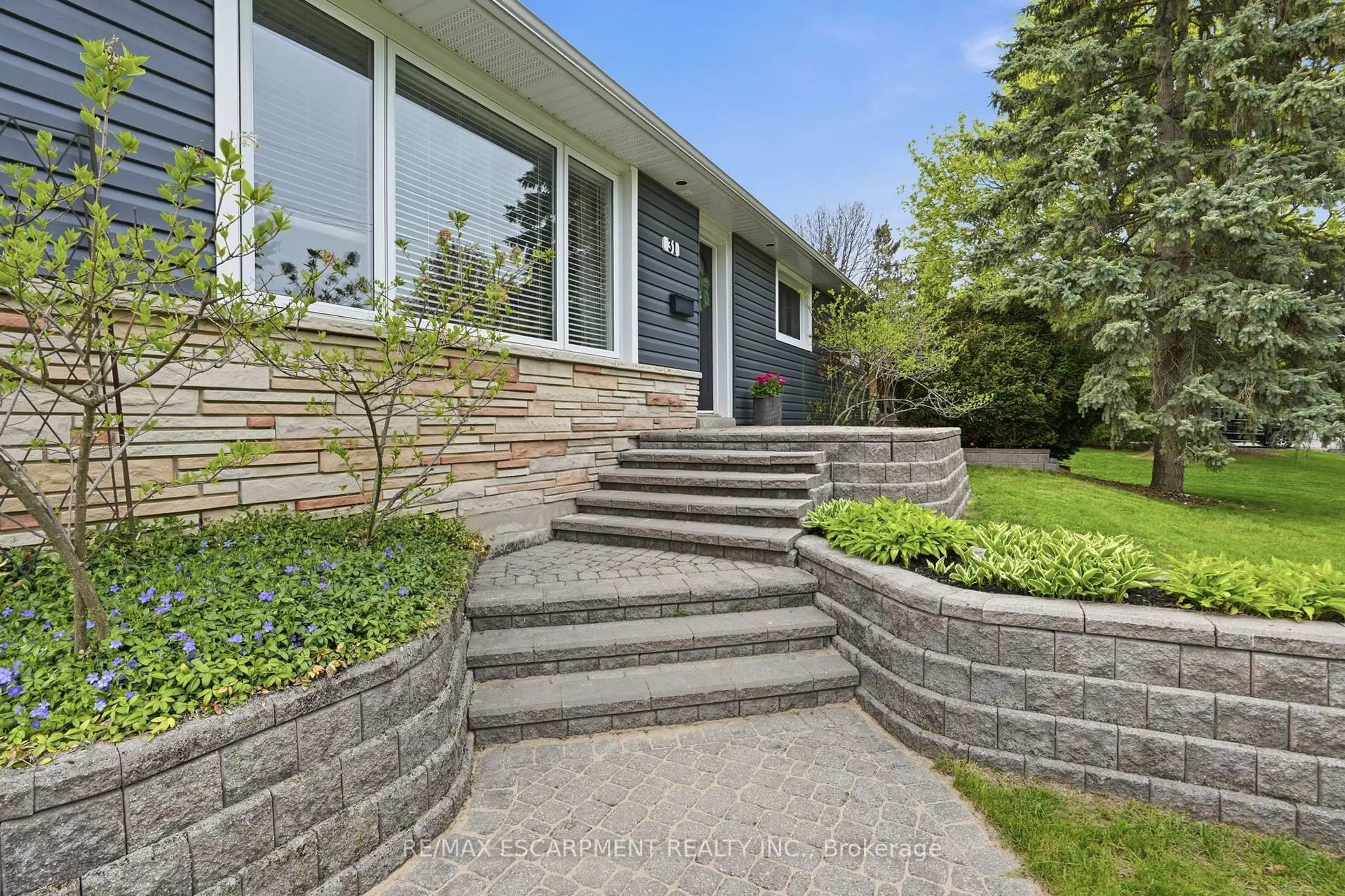 Home with brick exterior material, street for 31 Algonquin Ave, Hamilton Ontario L9H 7K9