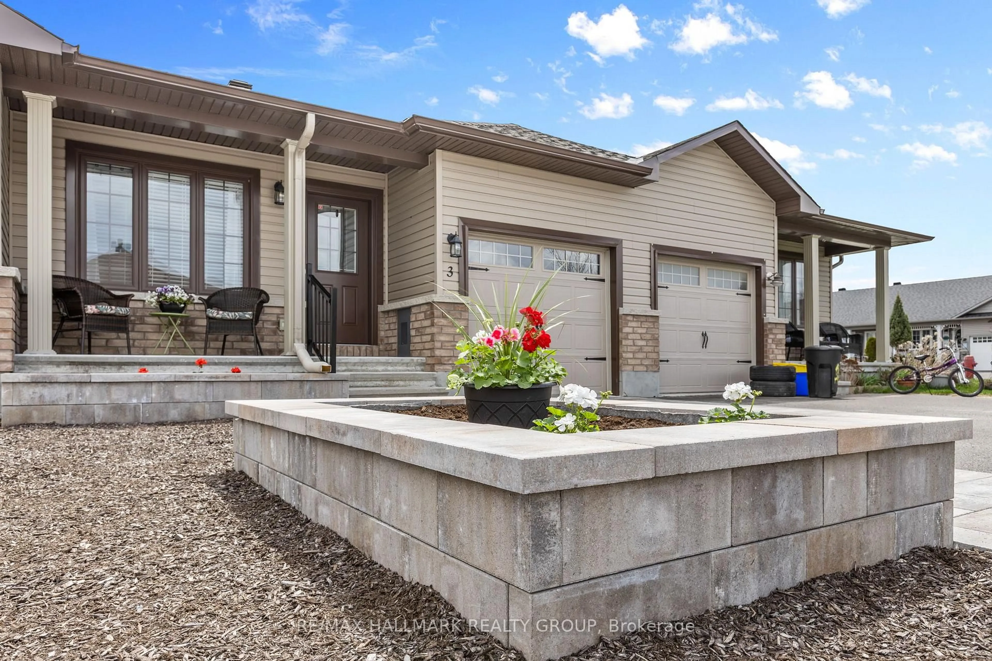 Home with brick exterior material, street for 3 Horton St, Almonte Ontario K0A 1A0