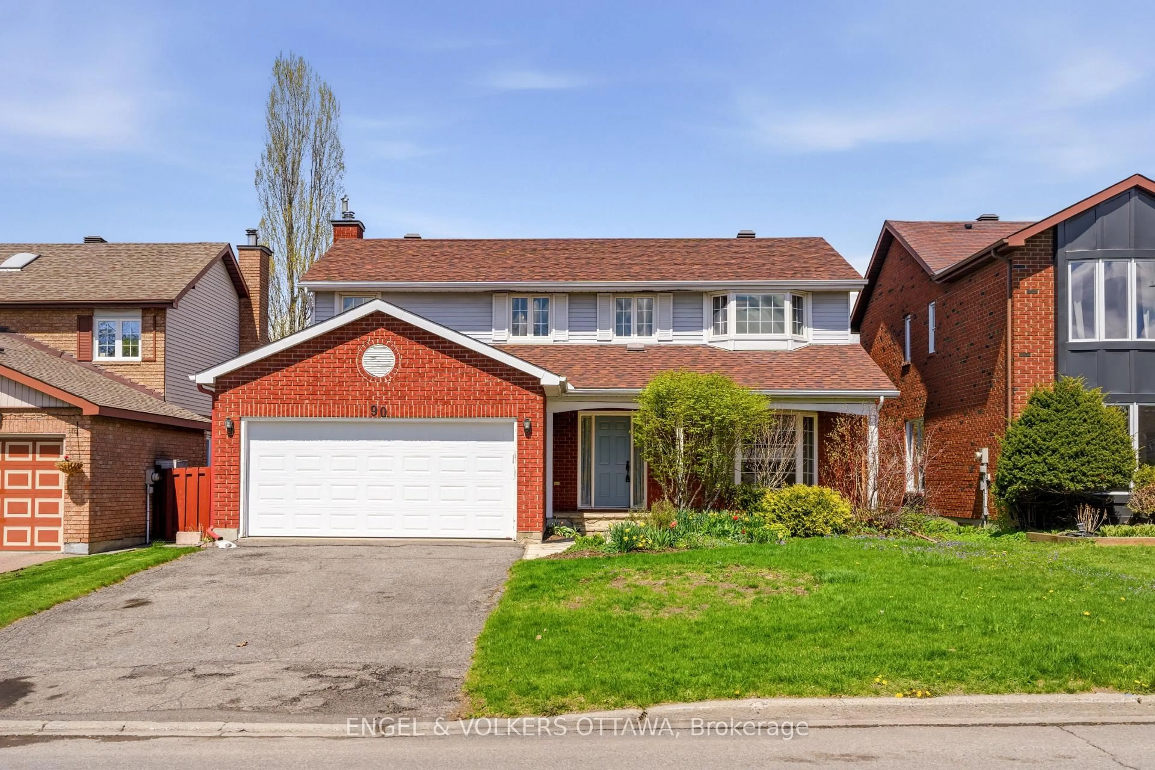 Home with brick exterior material, street for 90 Topley Cres, Ottawa Ontario K1G 4M6