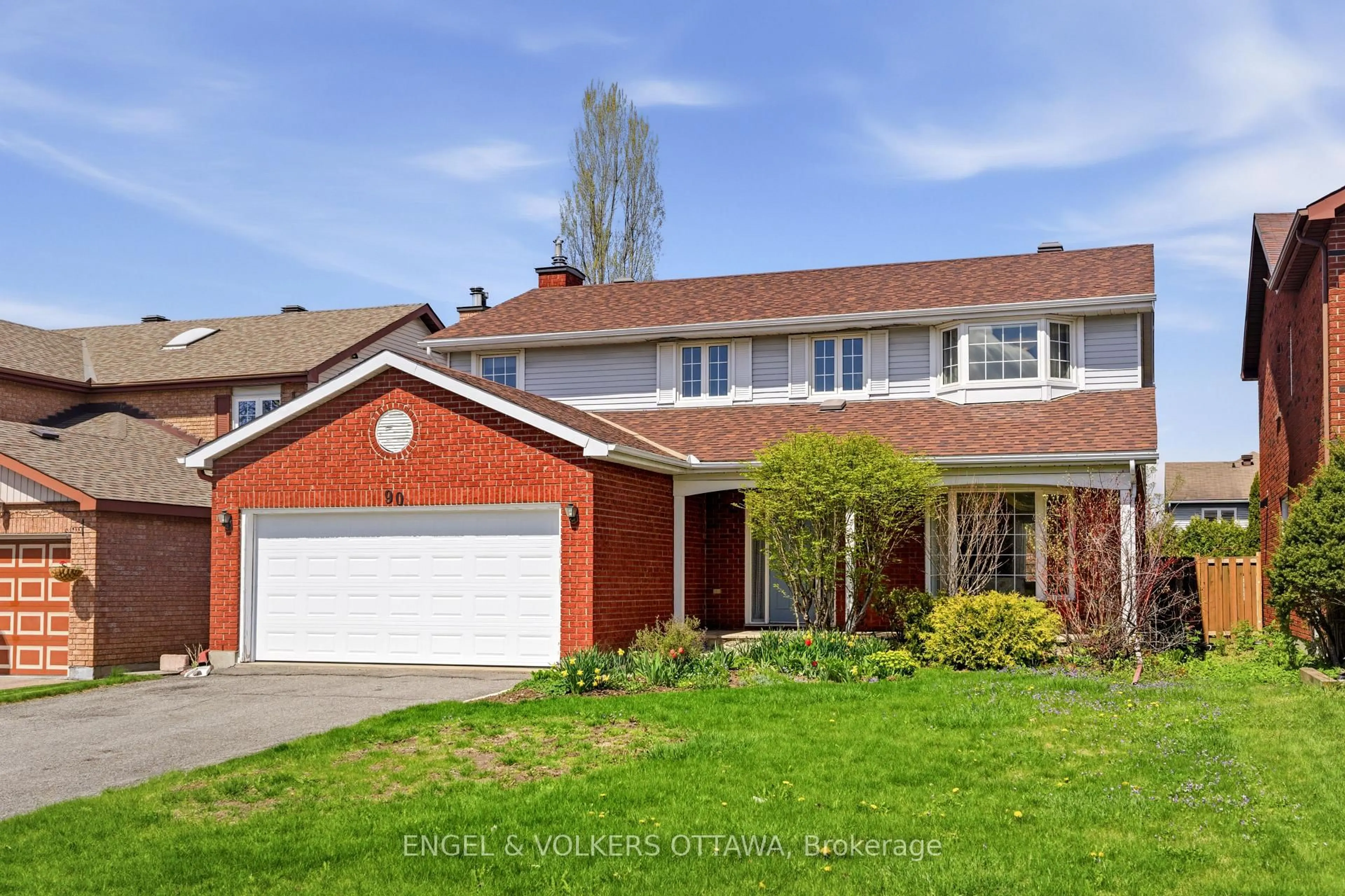 Home with brick exterior material, street for 90 Topley Cres, Ottawa Ontario K1G 4M6