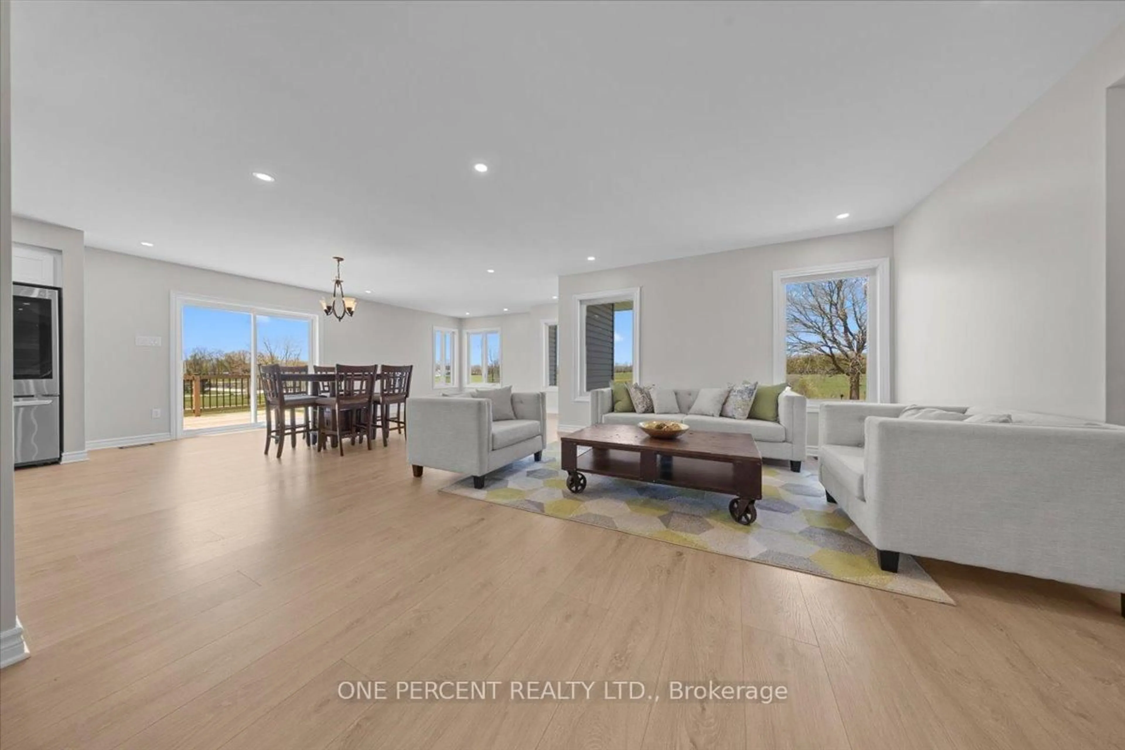 Unknown for 987 Matheson Dr, Smiths Falls Ontario K7A 5B8