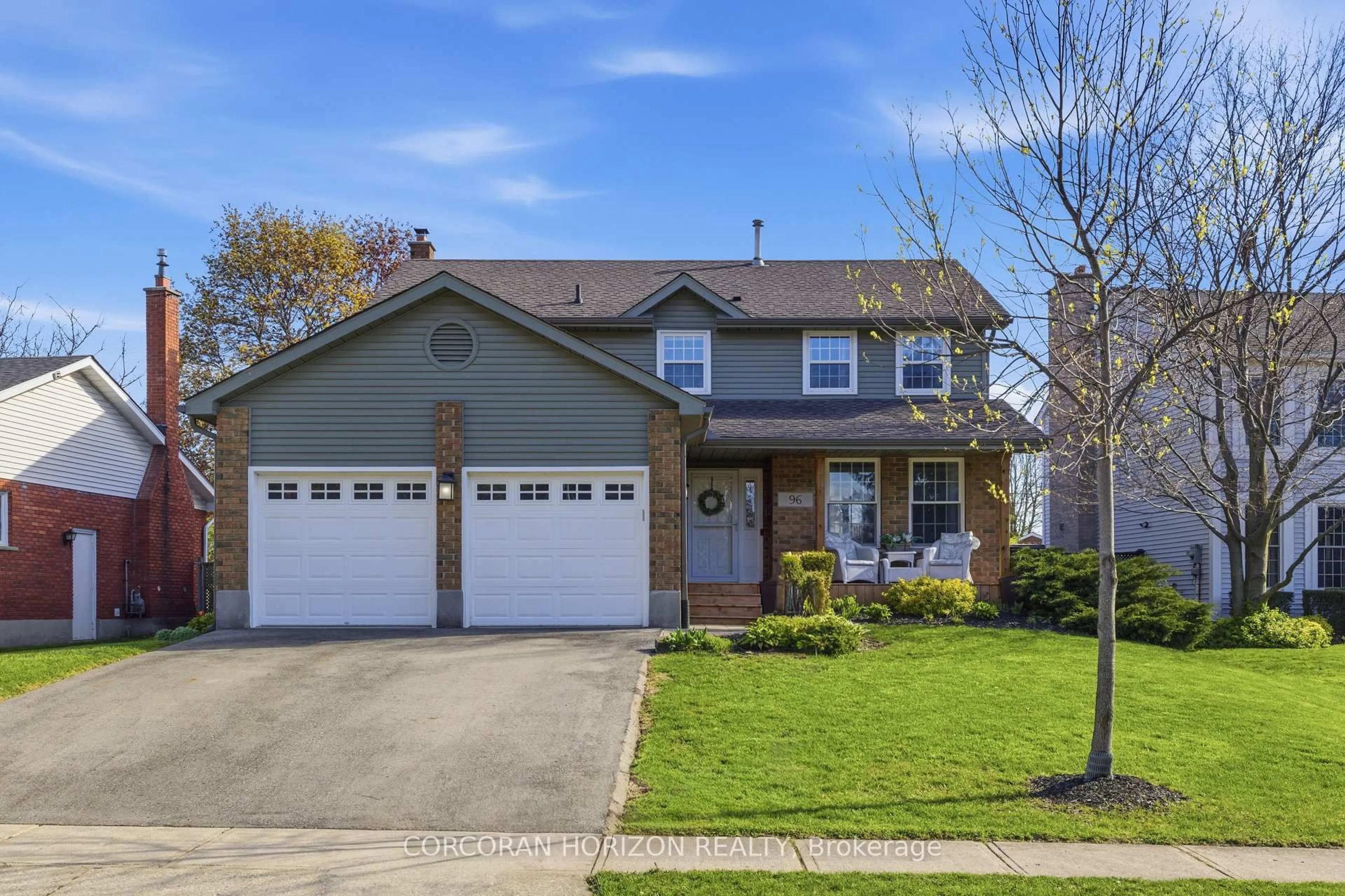 Home with vinyl exterior material, street for 96 Gordon St, Cambridge Ontario N1S 4K8