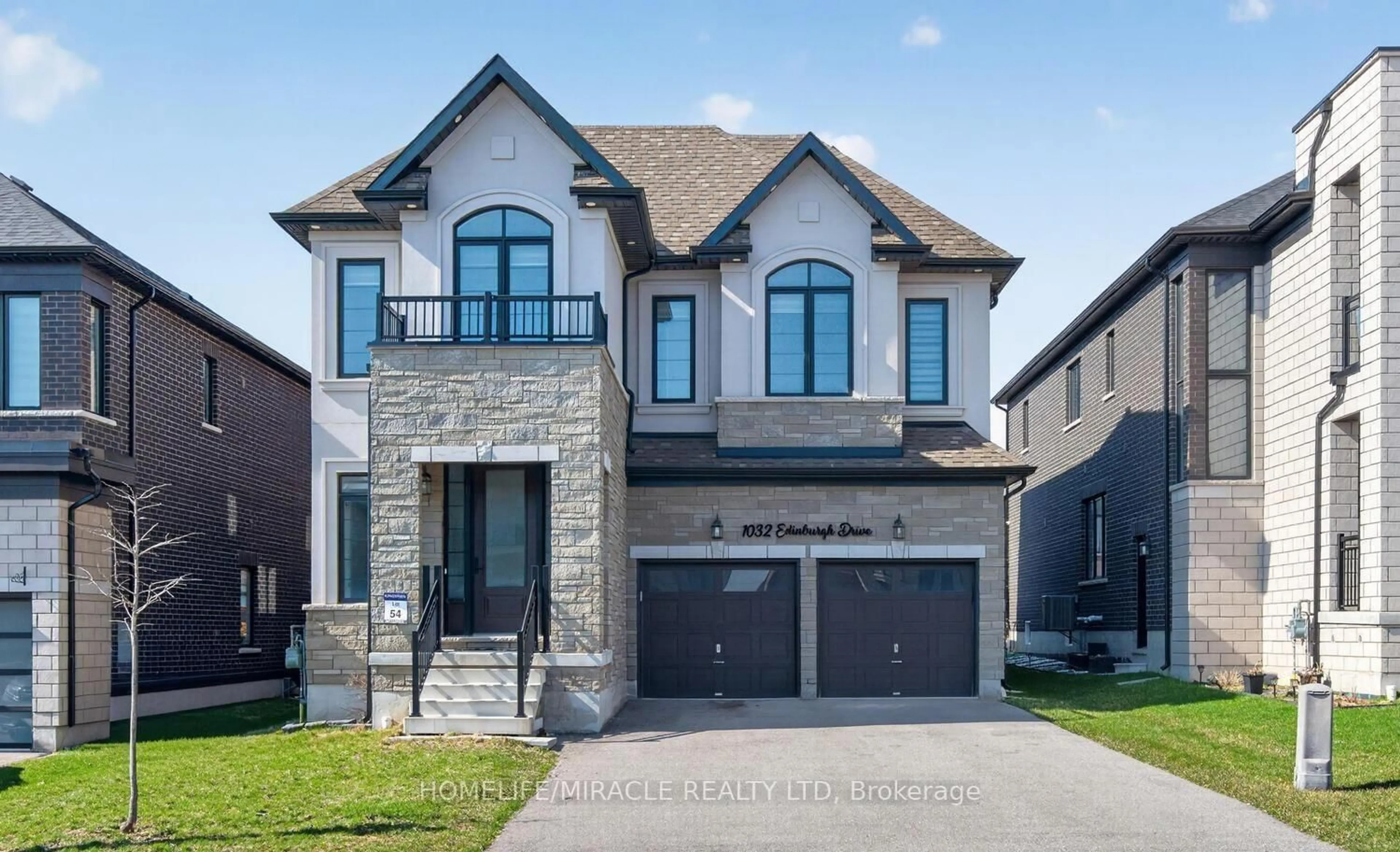 Home with brick exterior material, street for 1032 Edinburgh Dr, Woodstock Ontario N4T 0M5