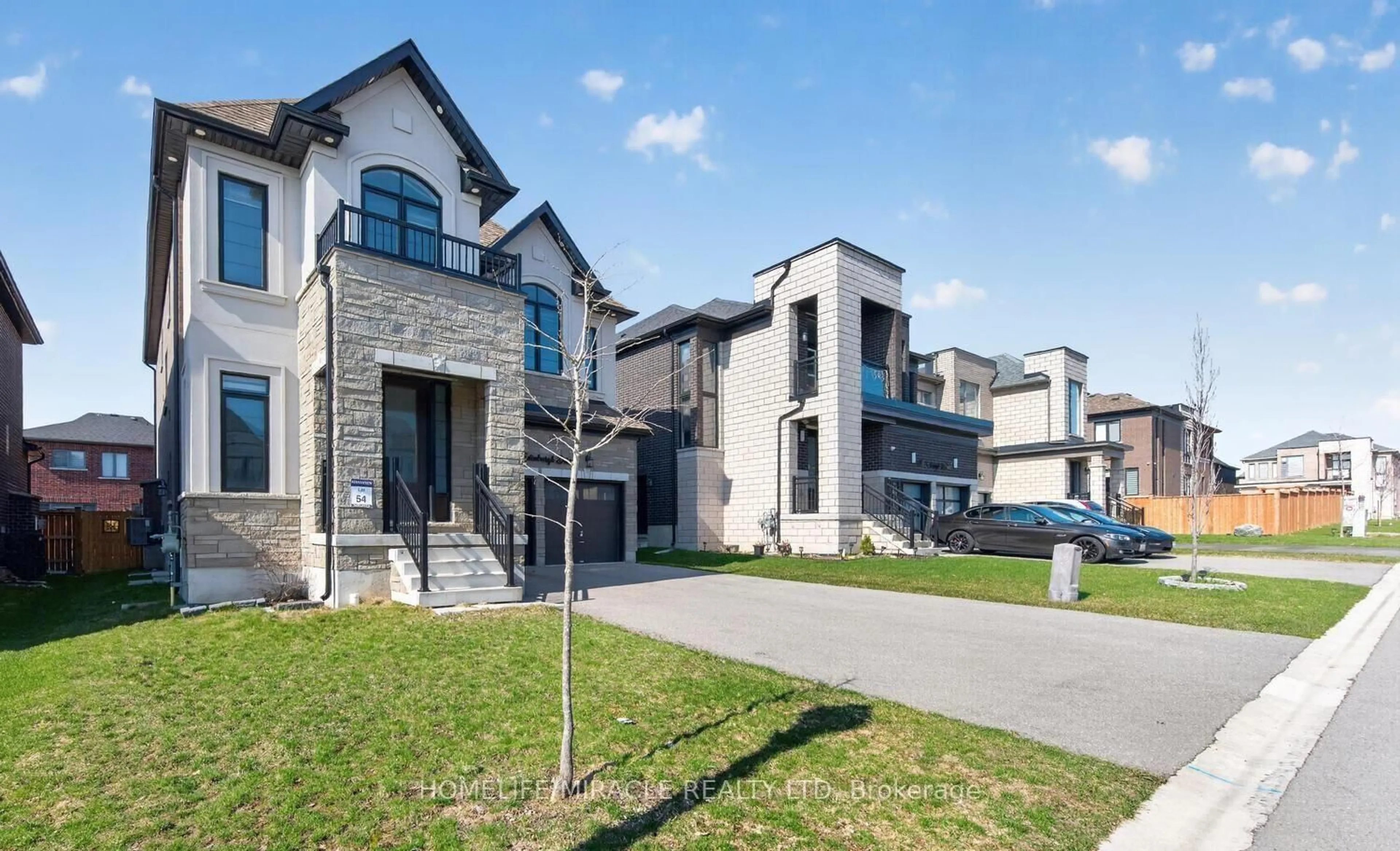 Home with brick exterior material, street for 1032 Edinburgh Dr, Woodstock Ontario N4T 0M5