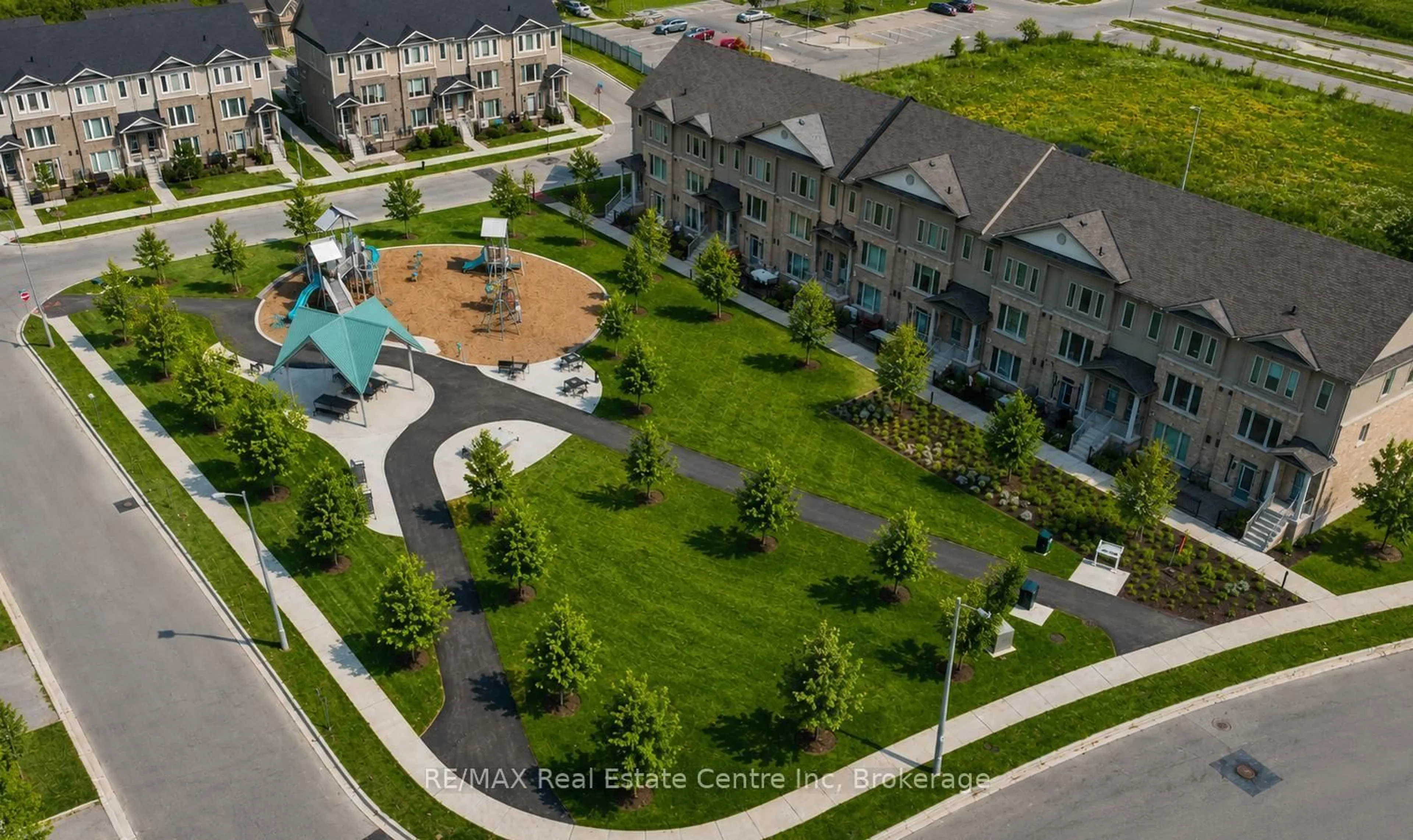 A pic from outside/outdoor area/front of a property/back of a property/a pic from drone, street for 271 LAW Dr, Guelph Ontario N1E 0P7
