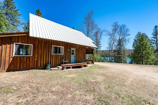 527 B Lorwell Lake Dr, Killaloe 2