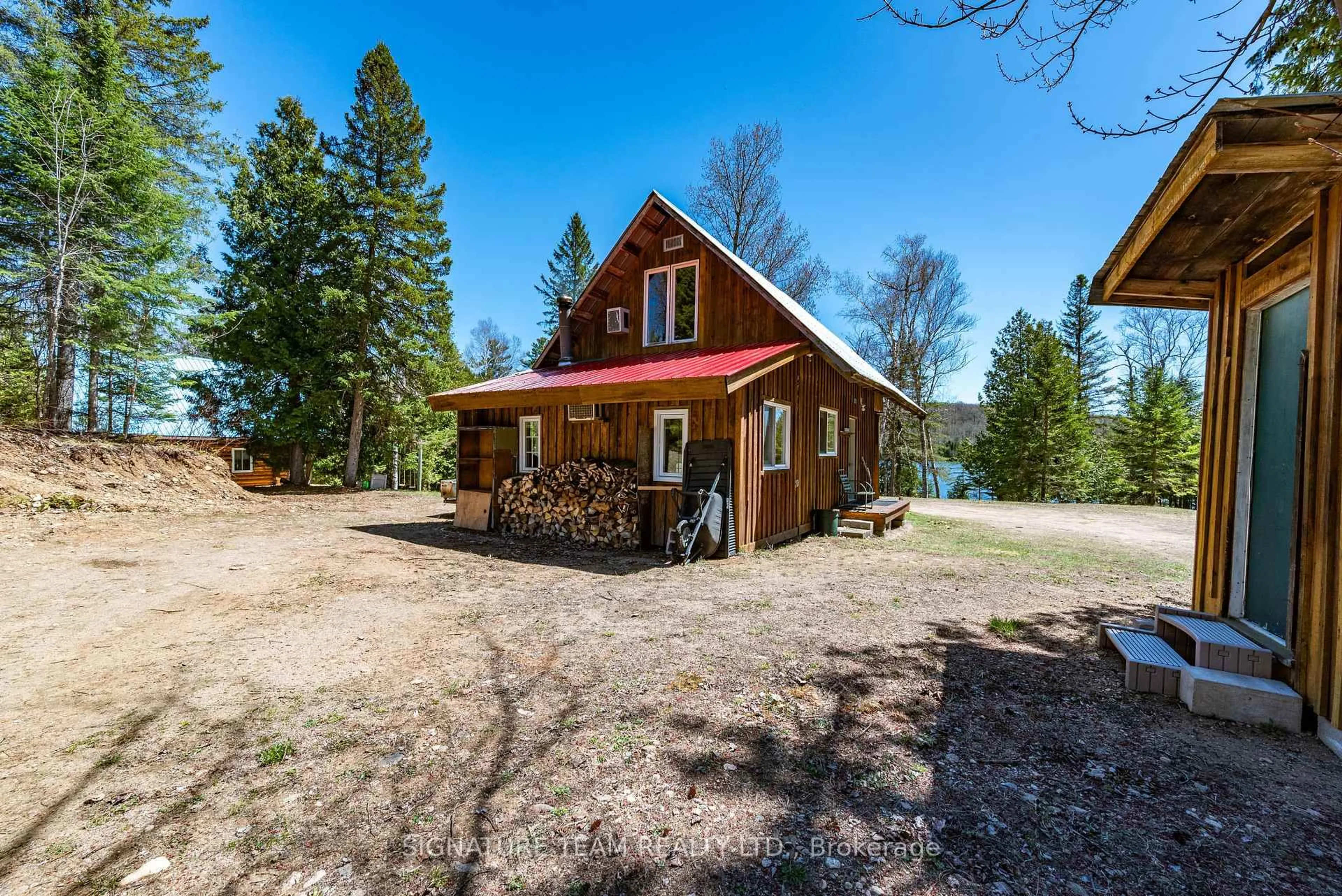 A pic from outside/outdoor area/front of a property/back of a property/a pic from drone, unknown for 527 B Lorwell Lake Dr, Killaloe Ontario K0J 2A0