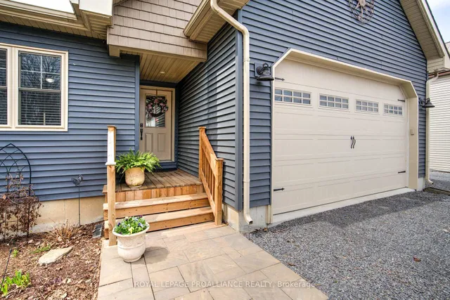 1086 Prince St, Lansdowne Village 3