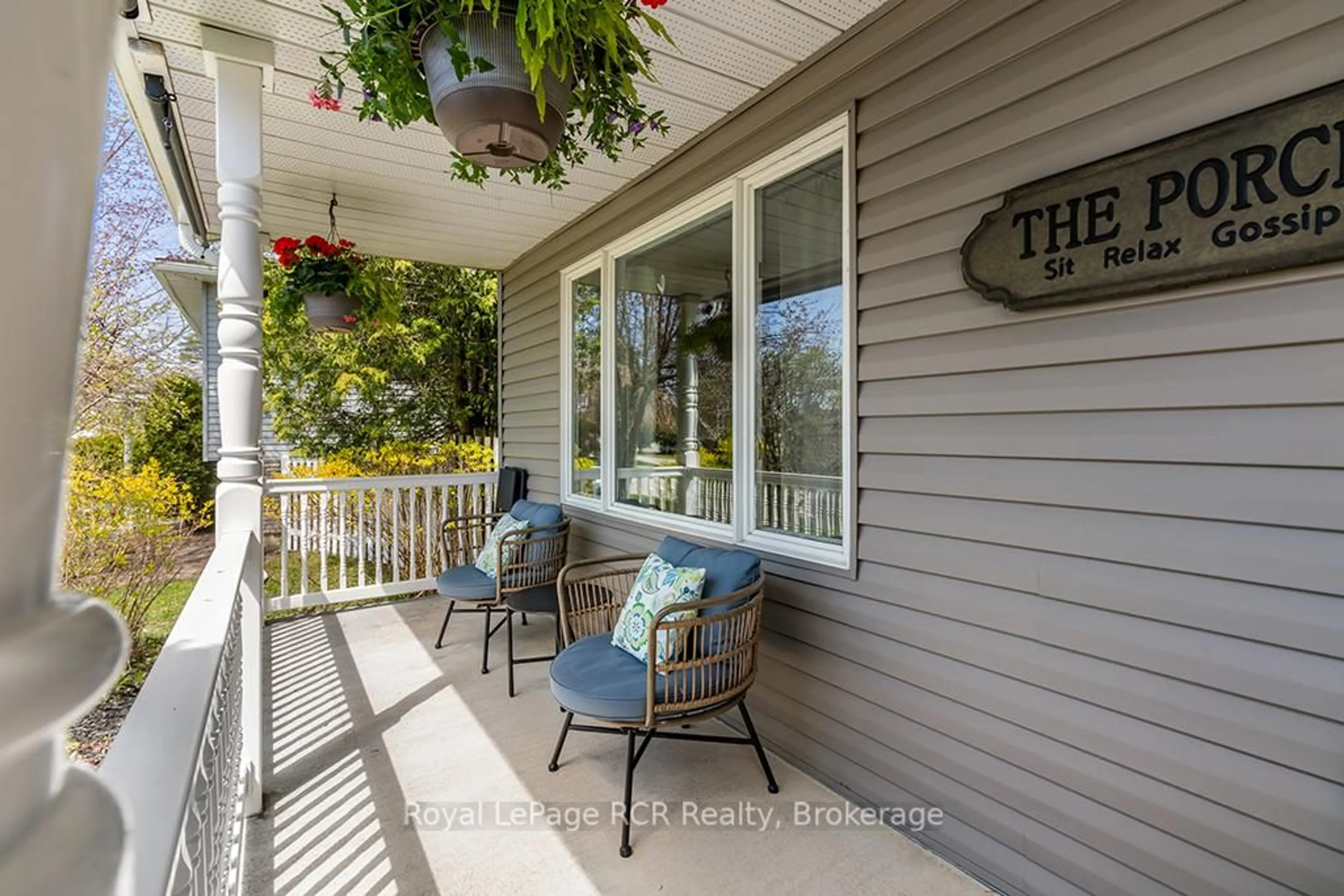 Patio, street for 453 8th A Ave, Owen Sound Ontario N4K 6S8