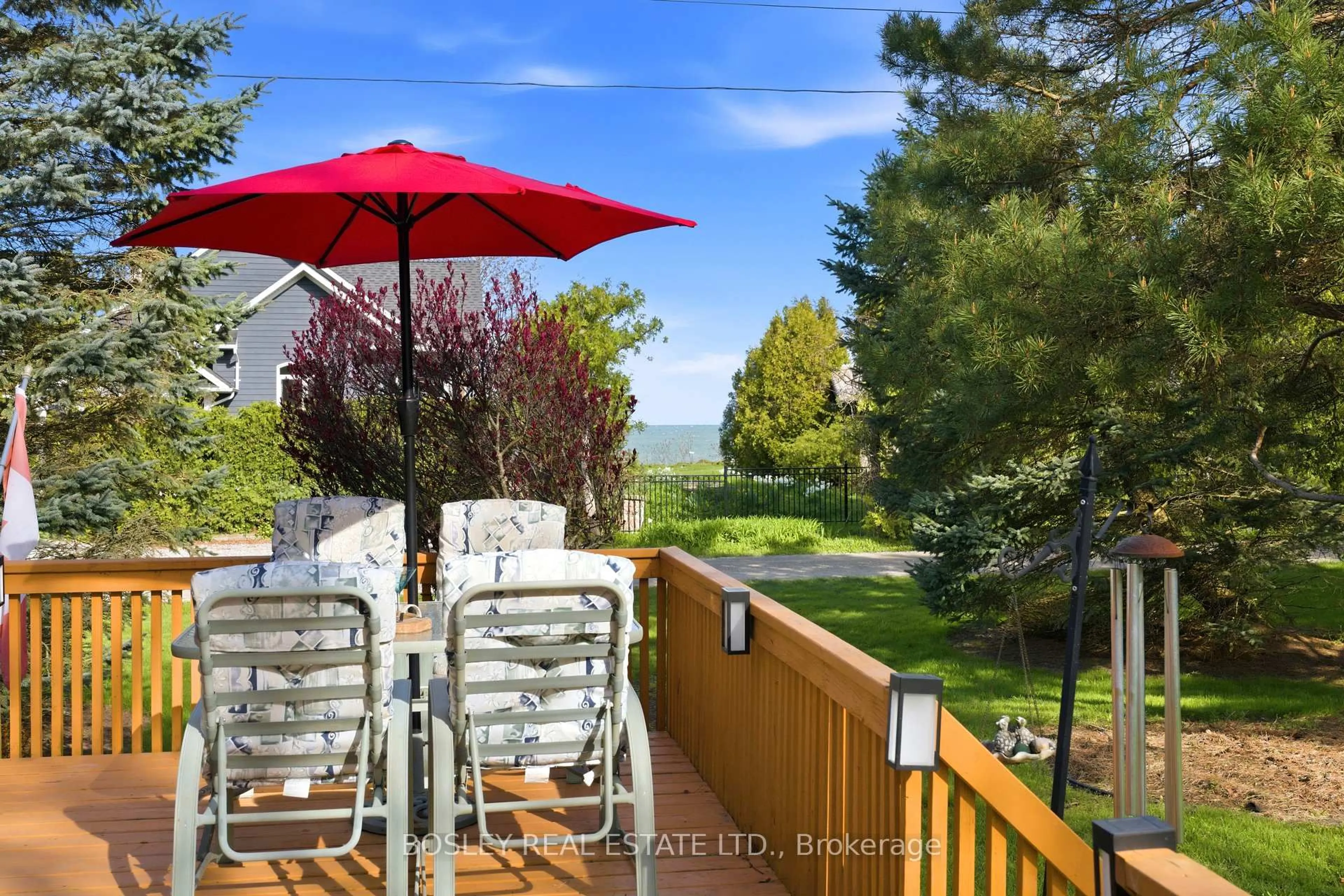 Patio, water/lake/river/ocean view for 71738 Old Cedarbank Lane, Bluewater Ontario N0M 1N0