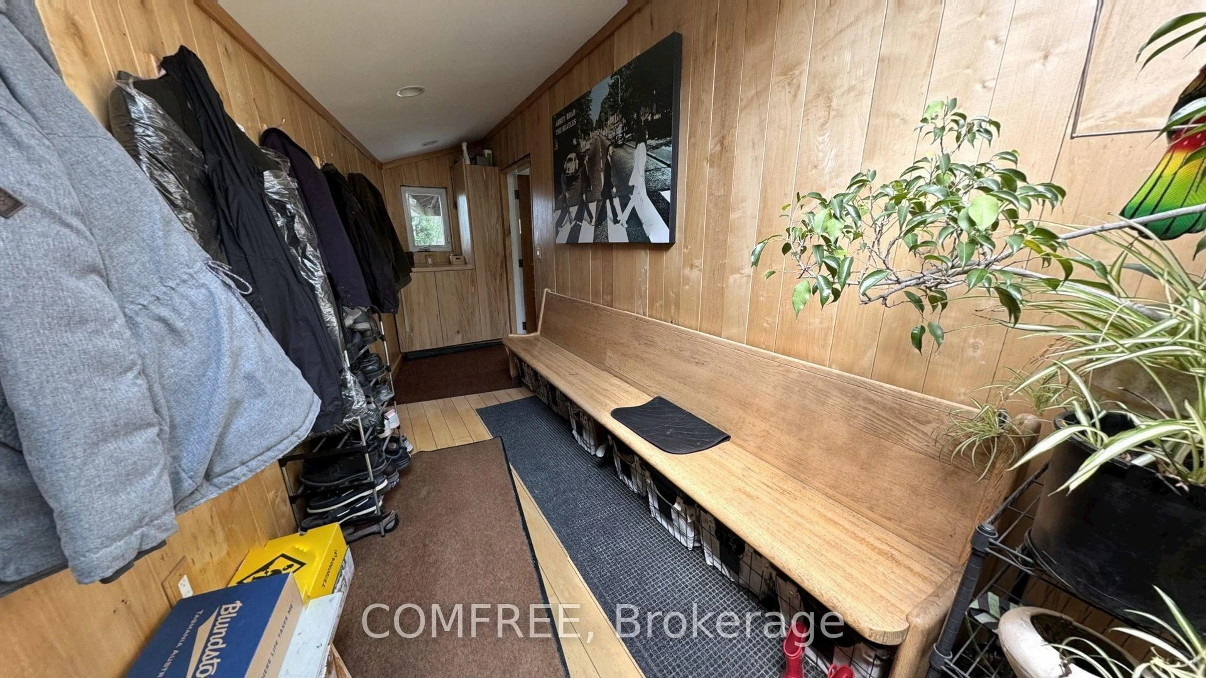 Unknown for 2122 Old Front Rd, LaSalle Ontario N9J 2C9