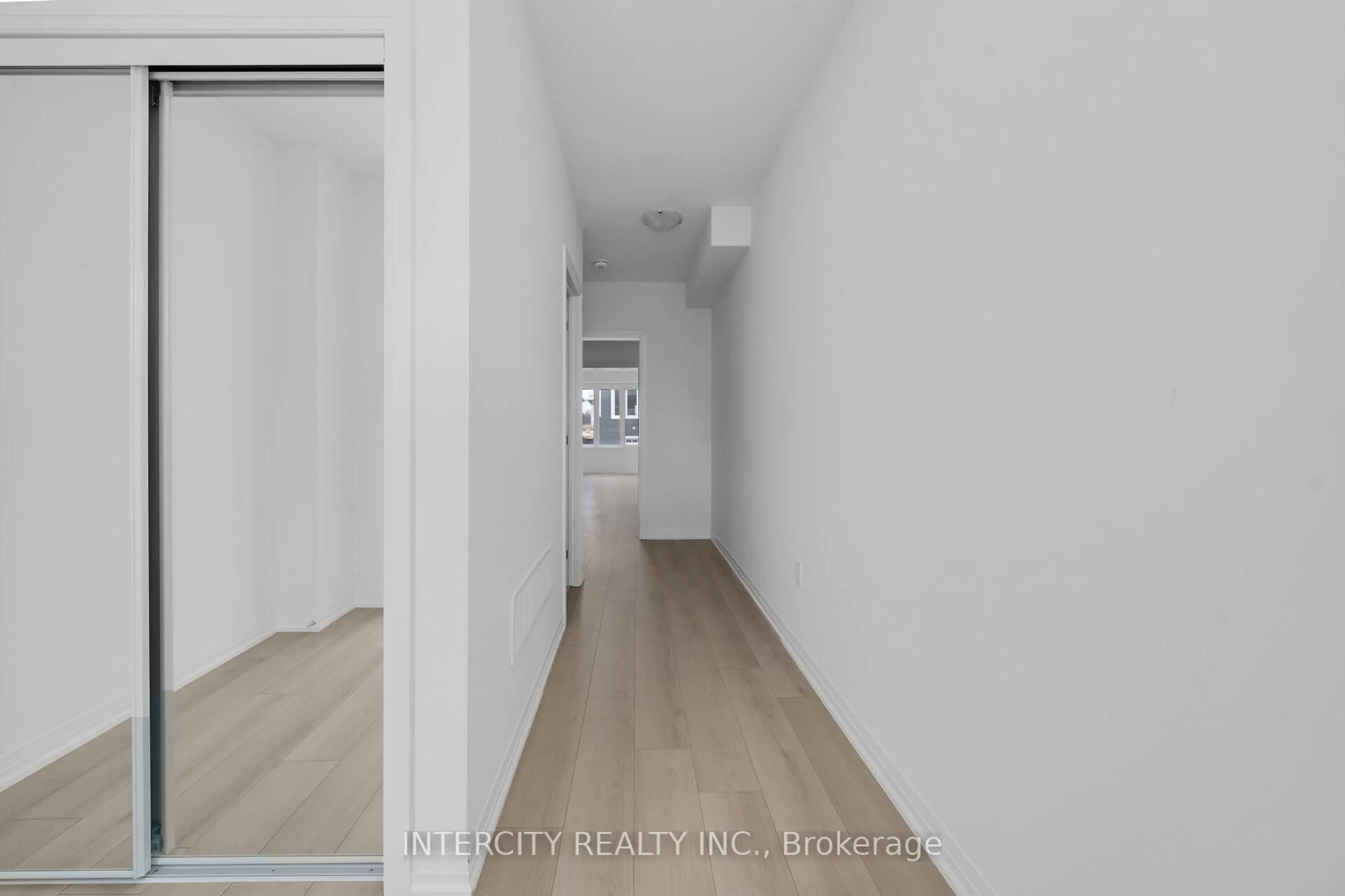 A pic of a room for 138 McGill Ave, Erin Ontario N0B 1T0