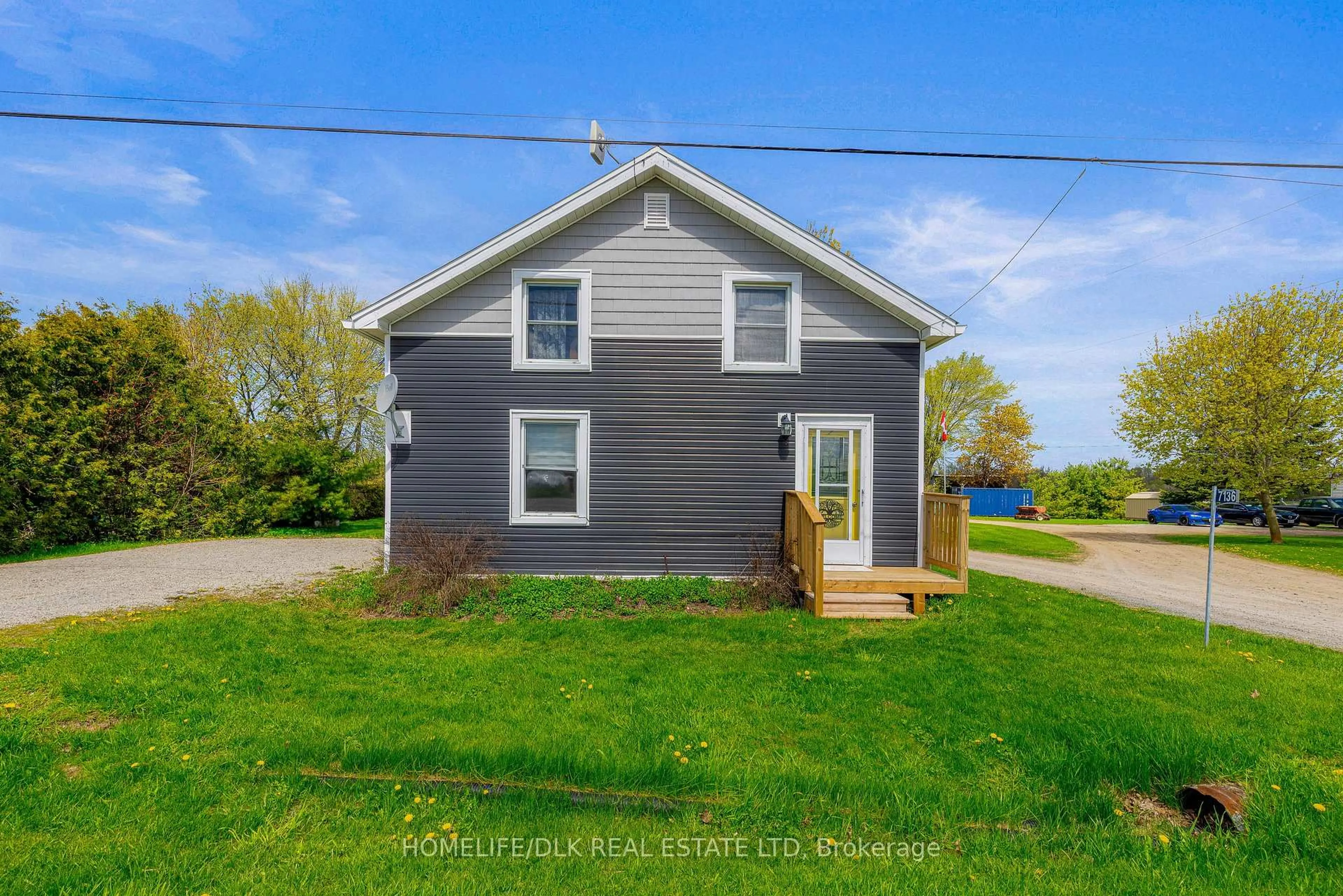A pic from outside/outdoor area/front of a property/back of a property/a pic from drone, unknown for 7136 County 42 Rd, Elizabethtown-Kitley Ontario K6V 5T4