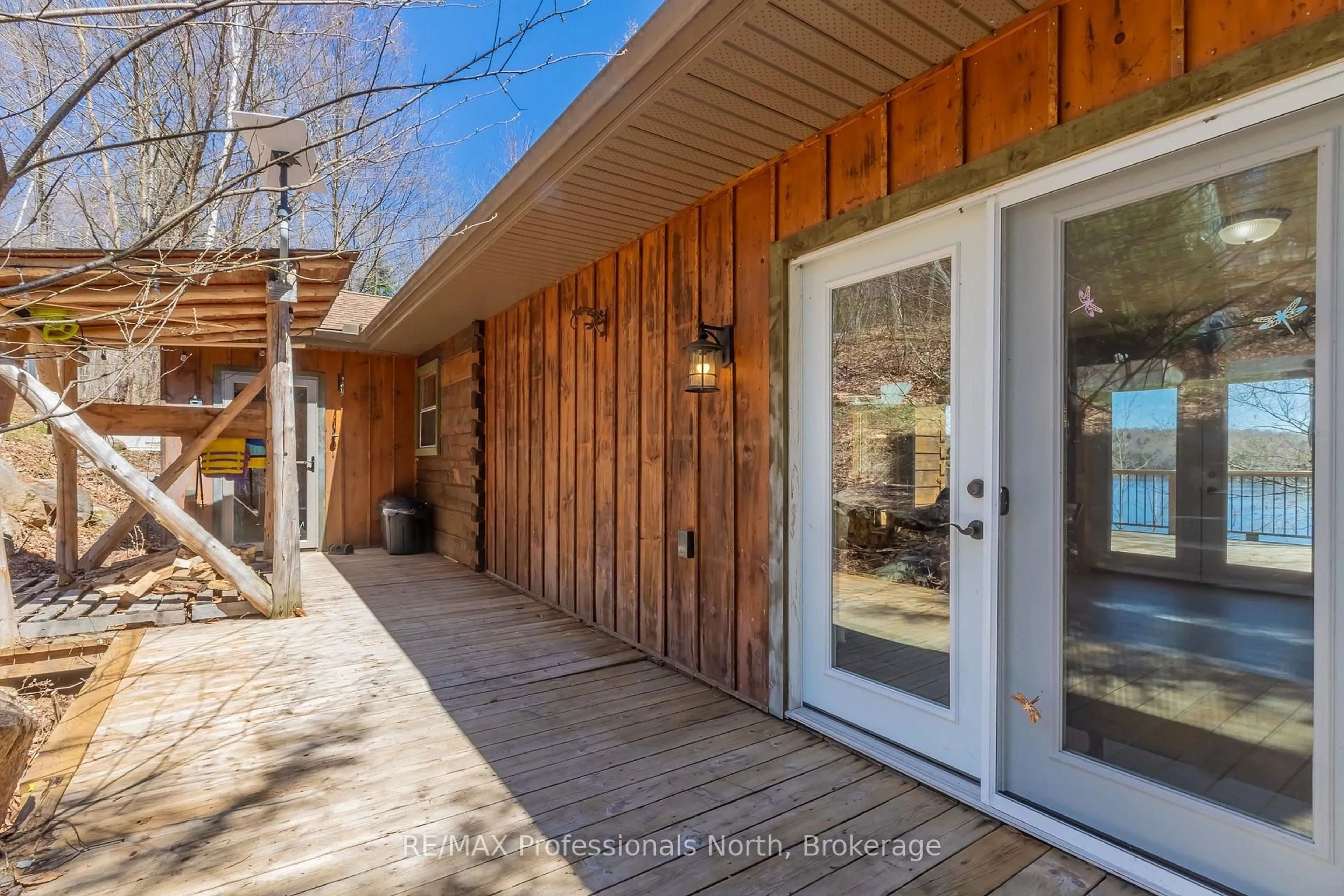 Indoor entryway for 1113 Crobiel Lake Dr, Algonquin Highlands Ontario P0A 1E0