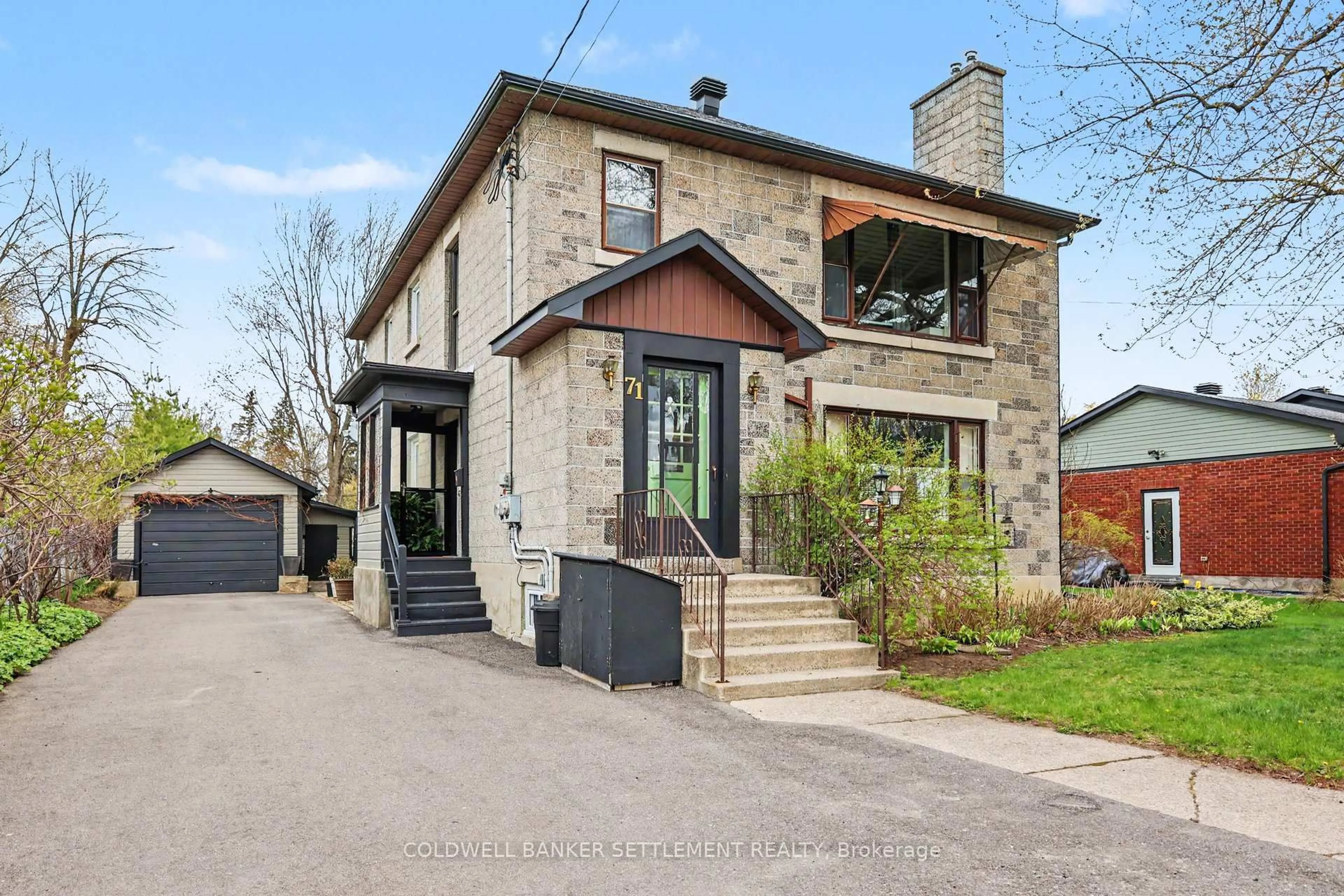 Home with brick exterior material, street for 71 Harvey St, Perth Ontario K7H 1X1