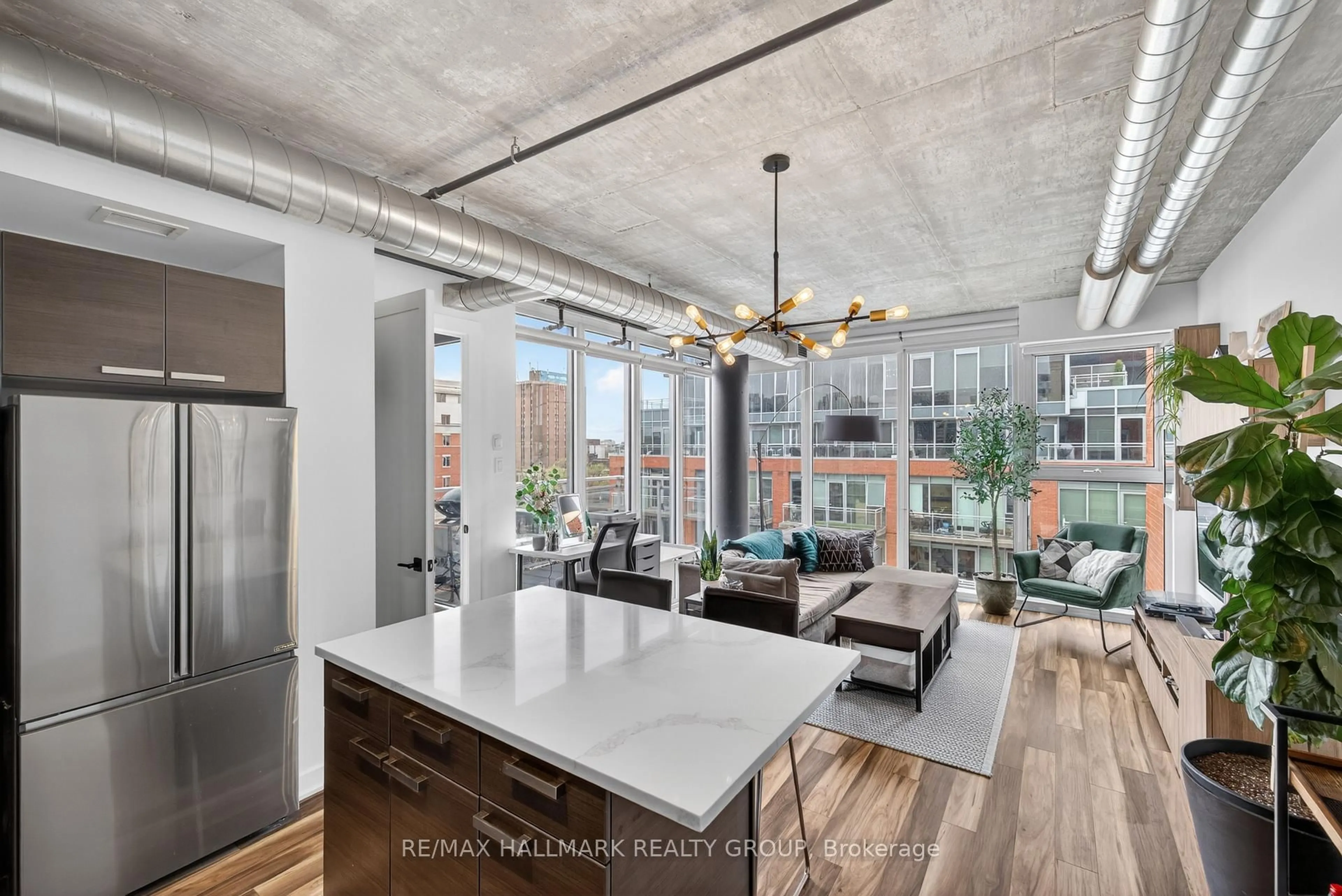 Open concept kitchen, unknown for 349 Mcleod St #634, Ottawa Ontario K2P 0S1