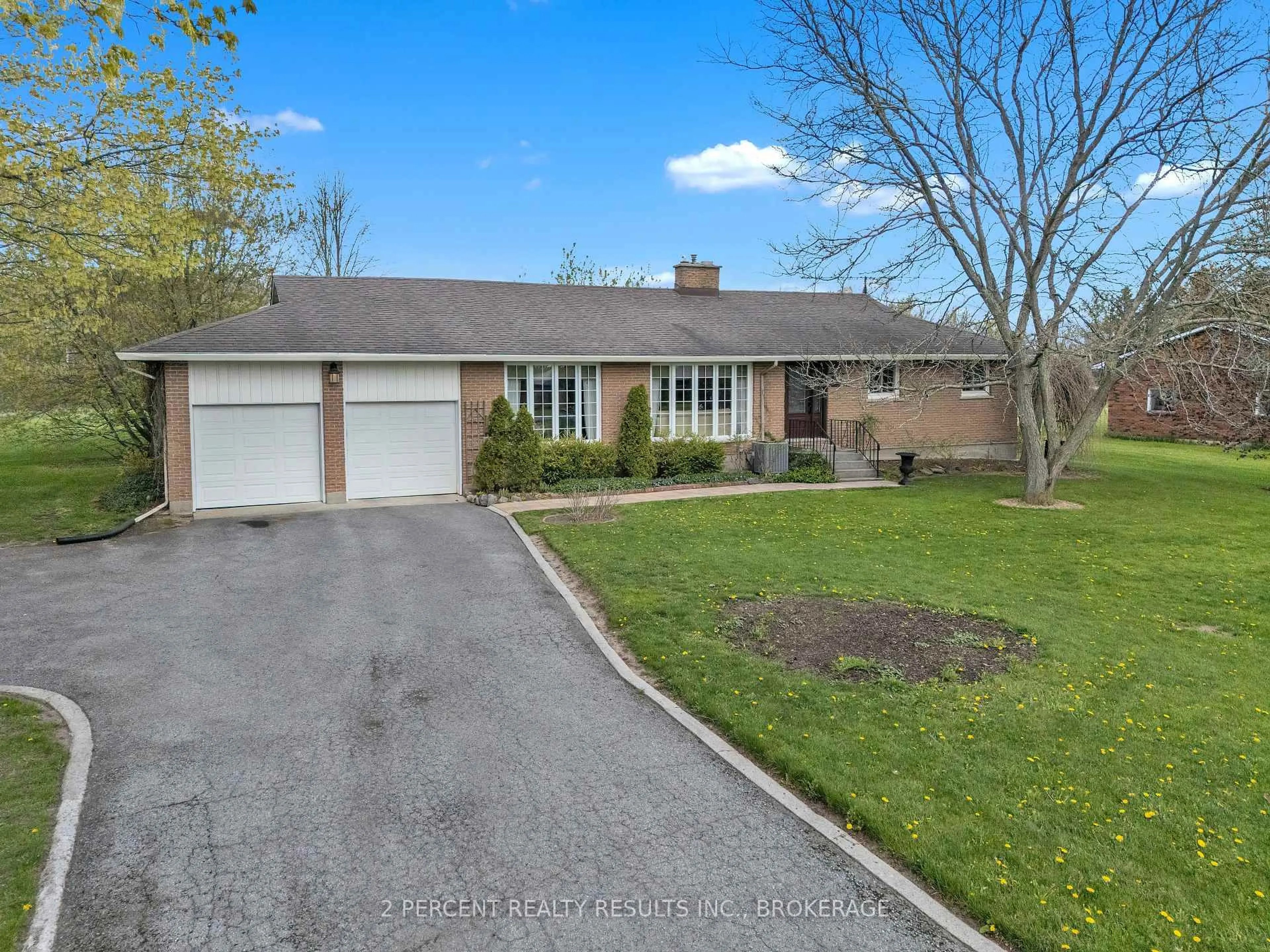A pic from outside/outdoor area/front of a property/back of a property/a pic from drone, street for 1055 Casey Rd, Belleville Ontario K8N 4Z6