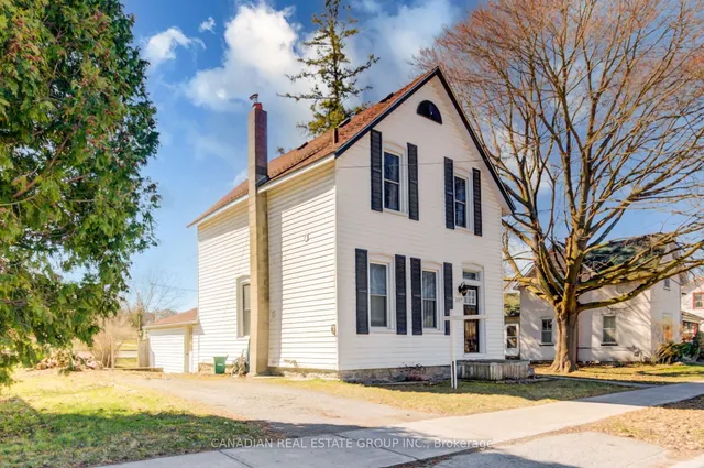 207 Front St, Trent Hills 2