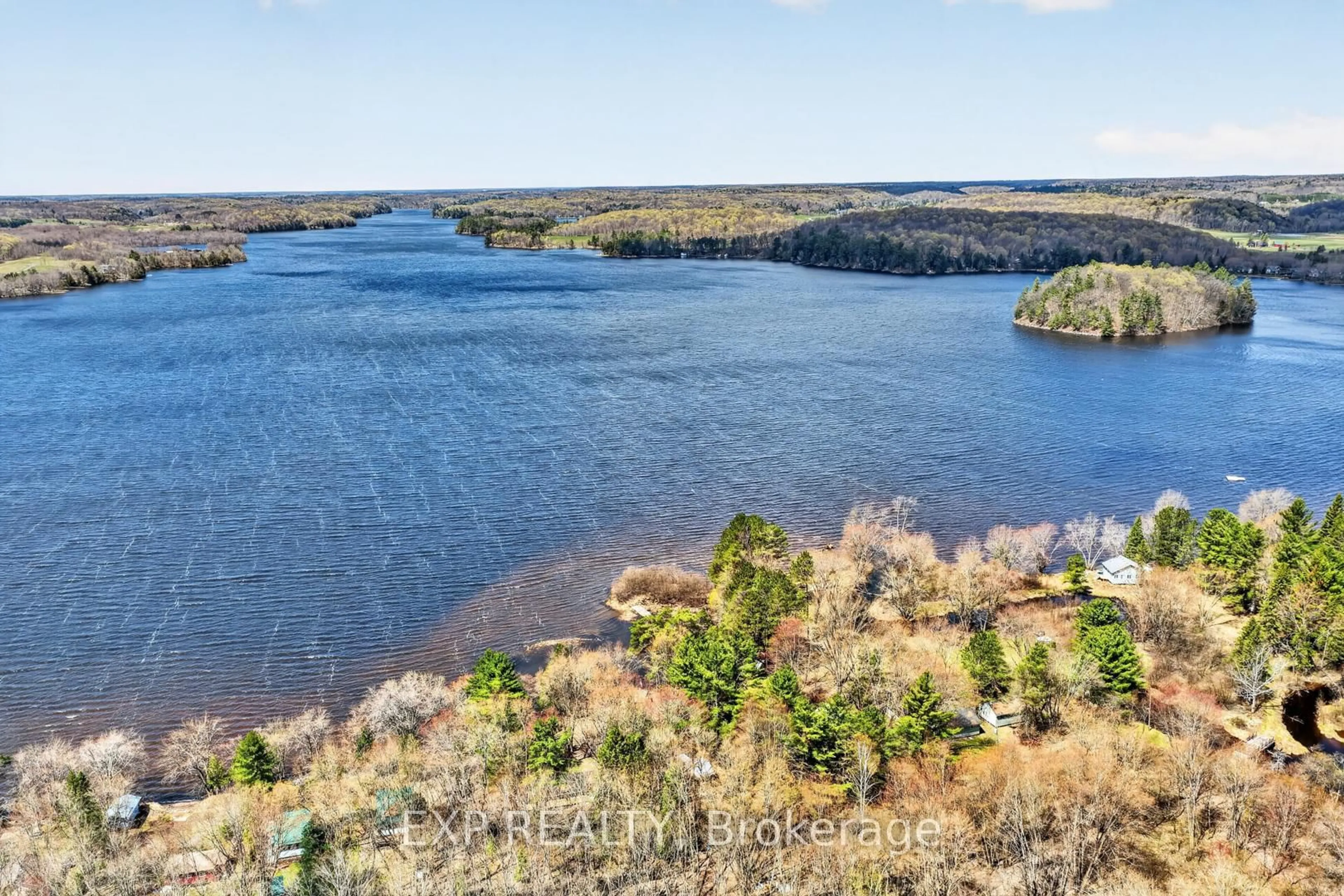 A pic from outside/outdoor area/front of a property/back of a property/a pic from drone, water/lake/river/ocean view for 1039 Wonder Beach Rd, Muskoka Lakes Ontario P0B 1M0