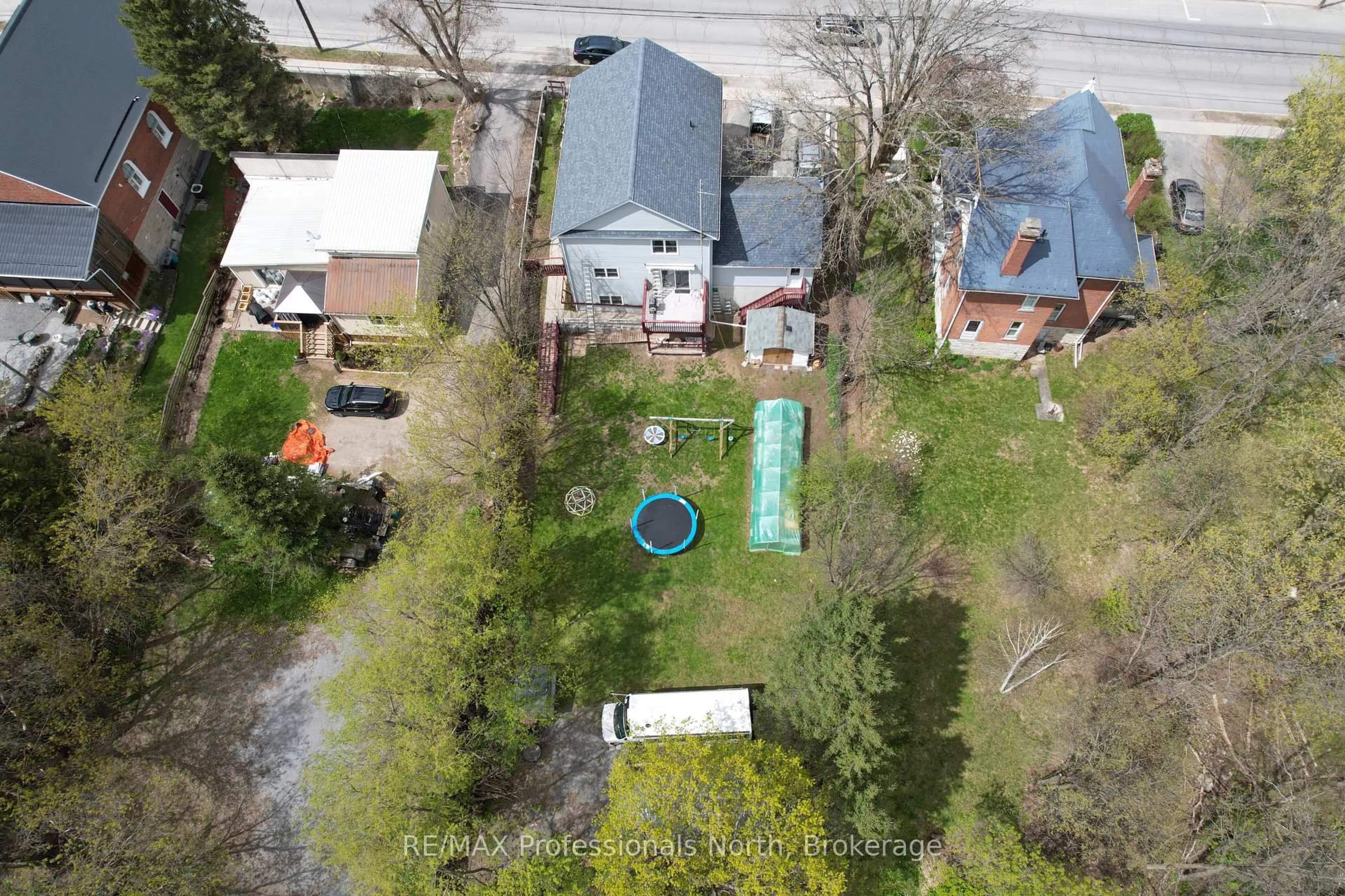 A pic from outside/outdoor area/front of a property/back of a property/a pic from drone, street for 103 St Lawrence St #103B, Madoc Ontario K0K 2K0